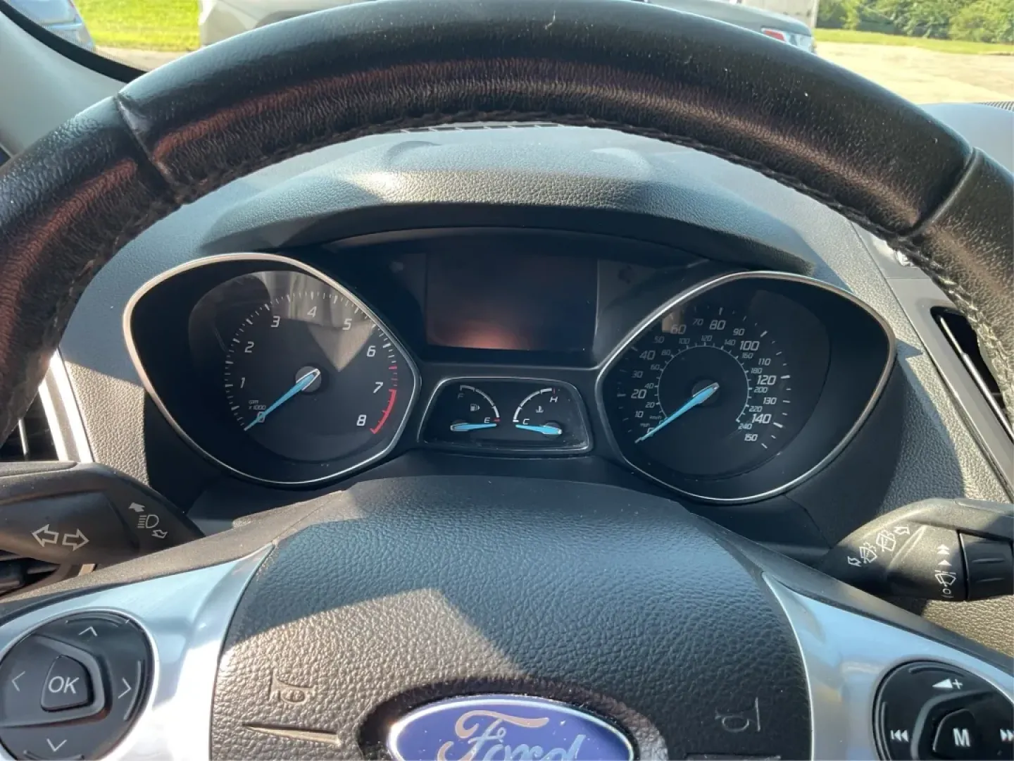 2013 Ford Escape Titanium 4WD (1FMCU9J92DU) with an 2.0L L4 DOHC 16V engine, 6-Speed Automatic transmission, located at 4508 South Dixie Dr, Moraine, OH, 45439, (937) 908-9800, 39.689976, -84.218452 - **Discover Your Next Adventure with the 2013 Ford Escape Titanium 4WD!**<br /> <br /> Looking for a reliable SUV that fits your adventurous lifestyle? The 2013 Ford Escape Titanium 4WD is perfect for those who love weekend getaways, family road trips, or tackling daily commutes with style and comfor - Photo#15