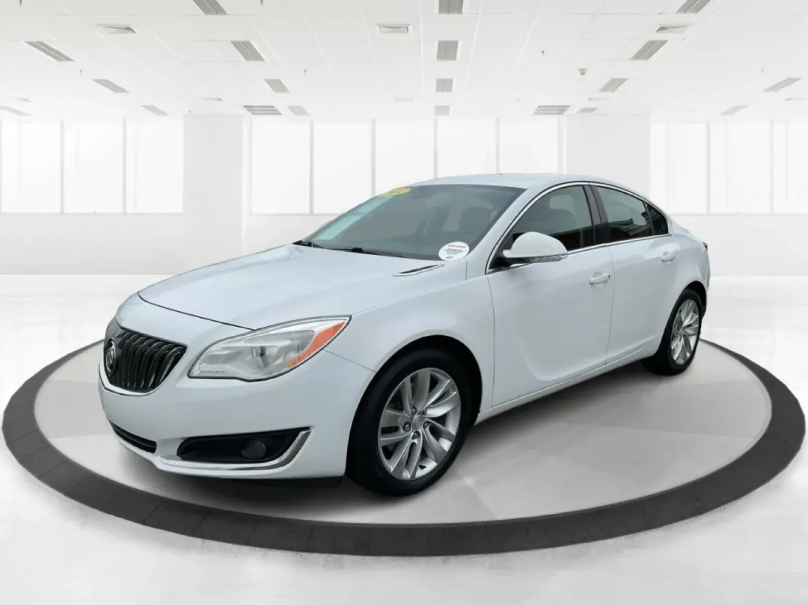 2014 Buick Regal Turbo (2G4GK5EX3E9) with an 2L I-4 gasoline direct injection engine, located at 880 E. National Road, Vandalia, OH, 45377, (937) 908-9800, 39.891918, -84.183594 - **Unleash Your Driving Experience with the 2014 Buick Regal Turbo: The Perfect Blend of Comfort and Style!**<br /> <br /> Are you on the lookout for a car that not only meets your daily commuting needs but also elevates your lifestyle? Look no further than our stunning 2014 Buick Regal Turbo, availa - Photo#8