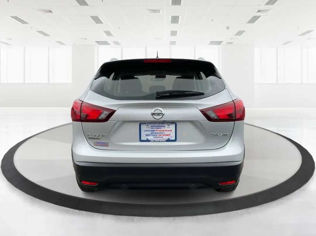 2019 Nissan Rogue SV (JN1BJ1CR3KW) with an 2L I-4 gasoline direct injection engine, CVT transmission, located at 401 Woodman Dr, Riverside, OH, 45431, (937) 908-9800, 39.760899, -84.123421 - Imagine hitting the open road, the wind in your hair, as you embark on spontaneous weekend adventures or daily commutes-this is the lifestyle that the 2019 Nissan Rogue SV embodies. With its versatile SUV design and impressive features, this vehicle is perfect for anyone looking to elevate their dri - Photo#3