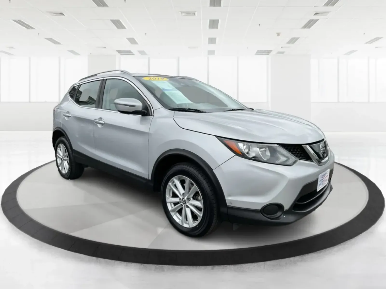 2019 Nissan Rogue SV (JN1BJ1CR3KW) with an 2L I-4 gasoline direct injection engine, located at 1951 S Dayton Lakeview Rd., New Carlisle, OH, 45344, (937) 908-9800, 39.890999, -84.050255 - Imagine hitting the open road, the wind in your hair, as you embark on spontaneous weekend adventures or daily commutes-this is the lifestyle that the 2019 Nissan Rogue SV embodies. With its versatile SUV design and impressive features, this vehicle is perfect for anyone looking to elevate their dri - Photo#0