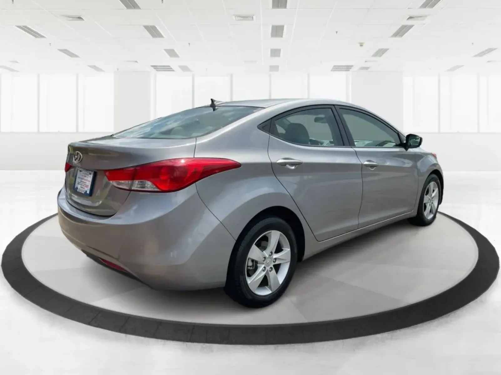 2012 Hyundai Elantra GLS (Ulsan Plant) (KMHDH4AE1CU) with an 1.8L I-4 DOHC engine, located at 1184 Kauffman Ave, Fairborn, OH, 45324, (937) 908-9800, 39.807072, -84.030914 - **Drive Your Dreams with the 2012 Hyundai Elantra GLS: Perfect for Everyday Adventures!**<br /> <br /> Are you ready to elevate your daily commute or family outings with a vehicle that balances comfort, efficiency, and style? The 2012 Hyundai Elantra GLS is the perfect choice for budget-conscious bu - Photo#2
