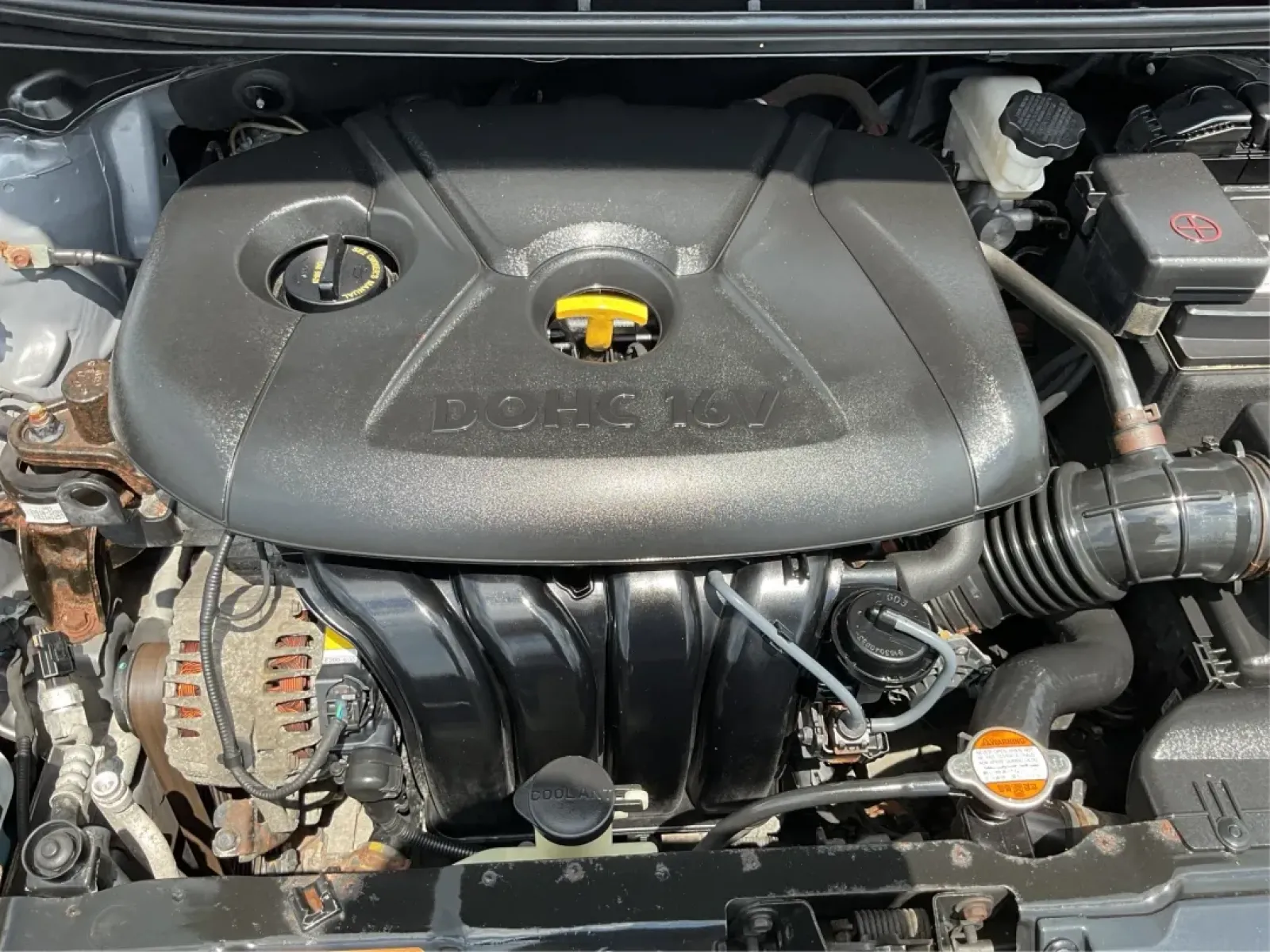 2012 Hyundai Elantra GLS (Ulsan Plant) (KMHDH4AE1CU) with an 1.8L I-4 DOHC engine, located at 1184 Kauffman Ave, Fairborn, OH, 45324, (937) 908-9800, 39.807072, -84.030914 - **Drive Your Dreams with the 2012 Hyundai Elantra GLS: Perfect for Everyday Adventures!**<br /> <br /> Are you ready to elevate your daily commute or family outings with a vehicle that balances comfort, efficiency, and style? The 2012 Hyundai Elantra GLS is the perfect choice for budget-conscious bu - Photo#11