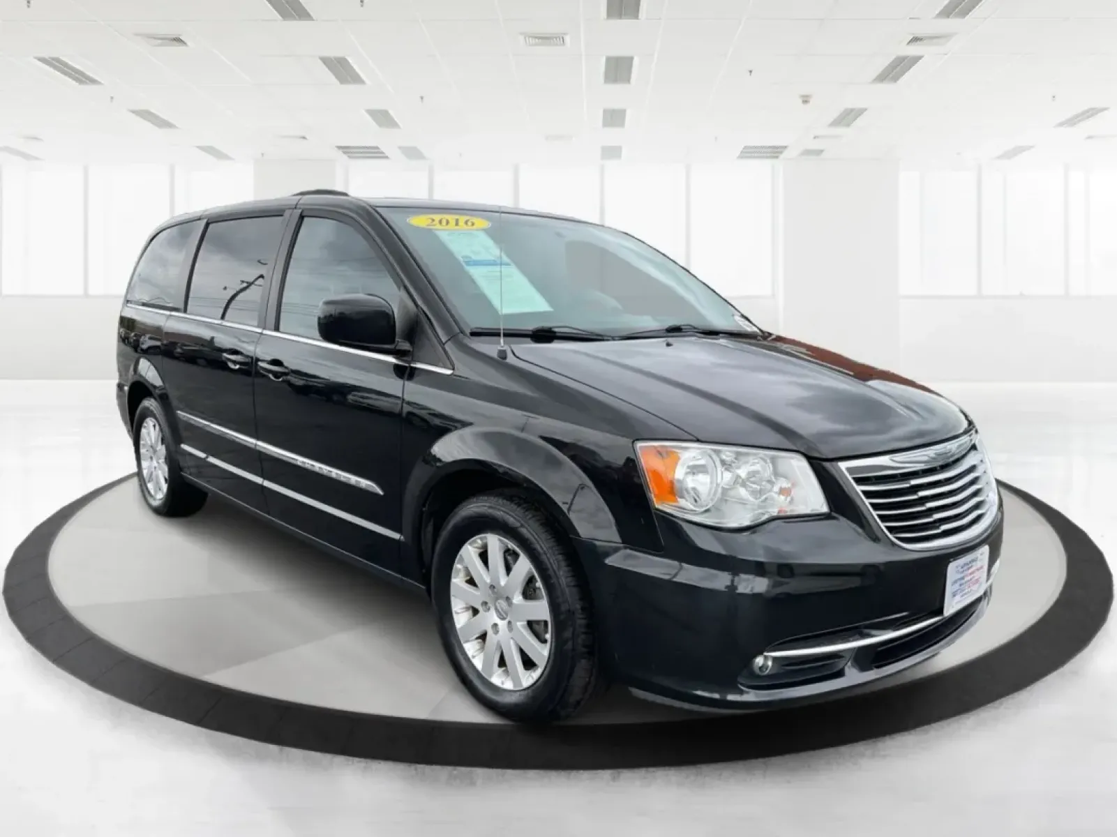 2016 Chrysler Town and Country Touring (2C4RC1BG9GR) with an Pentastar 3.6L V-6 DOHC engine, located at 4508 South Dixie Dr, Moraine, OH, 45439, (937) 908-9800, 39.689976, -84.218452 - **Discover Your Next Family Adventure with the 2016 Chrysler Town and Country Touring!**<br /> <br /> If you're searching for a reliable vehicle that's perfect for family road trips, daily commutes, or weekend getaways, look no further than this stunning 2016 Chrysler Town and Country Touring. W - Photo#0