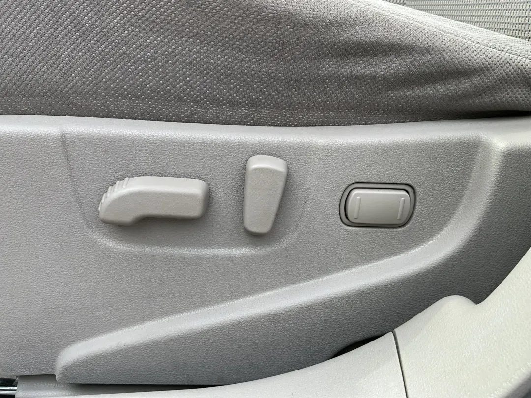 2013 Nissan Rogue SV (JN8AS5MV2DW) with an 2.5L I-4 DOHC engine, Continuously Variable Transmission transmission, located at 1951 S Dayton Lakeview Rd., New Carlisle, OH, 45344, (937) 908-9800, 39.890999, -84.050255 - **Experience Adventure with This 2013 Nissan Rogue SV at Advantage Car and Credit - Piqua!**<br /> <br /> Are you ready to embark on your next road trip or tackle your daily commute with confidence? The 2013 Nissan Rogue SV is perfect for budget-conscious buyers and growing families alike, offering - Photo#17