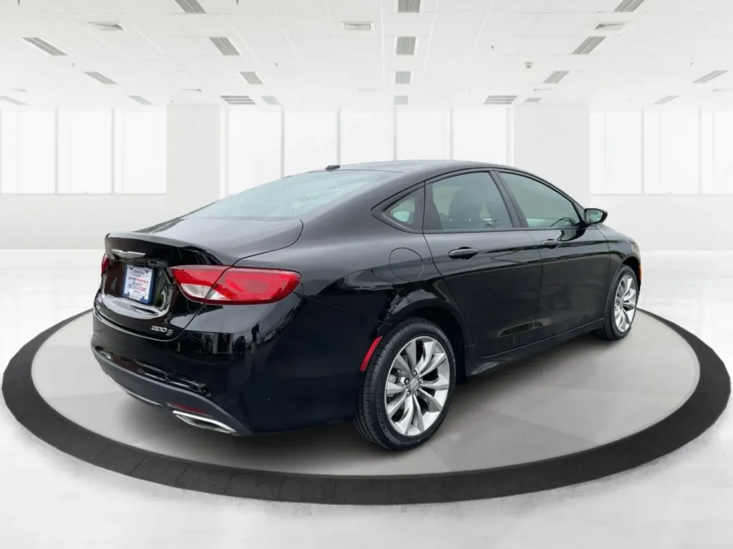 2015 Chrysler 200 S (1C3CCCDG3FN) with an 3.6L V-6 DOHC engine, located at 8750 N County Rd 25A, Piqua, OH, 45356, (937) 908-9800, 40.164391, -84.232513 - **Elevate Your Daily Drive with the 2015 Chrysler 200 S!**<br /> <br /> Are you seeking a reliable and stylish sedan that seamlessly fits into your busy lifestyle? Look no further than the stunning 2015 Chrysler 200 S available at Advantage Car and Credit - Piqua. Perfect for daily commutes, family - Photo#2