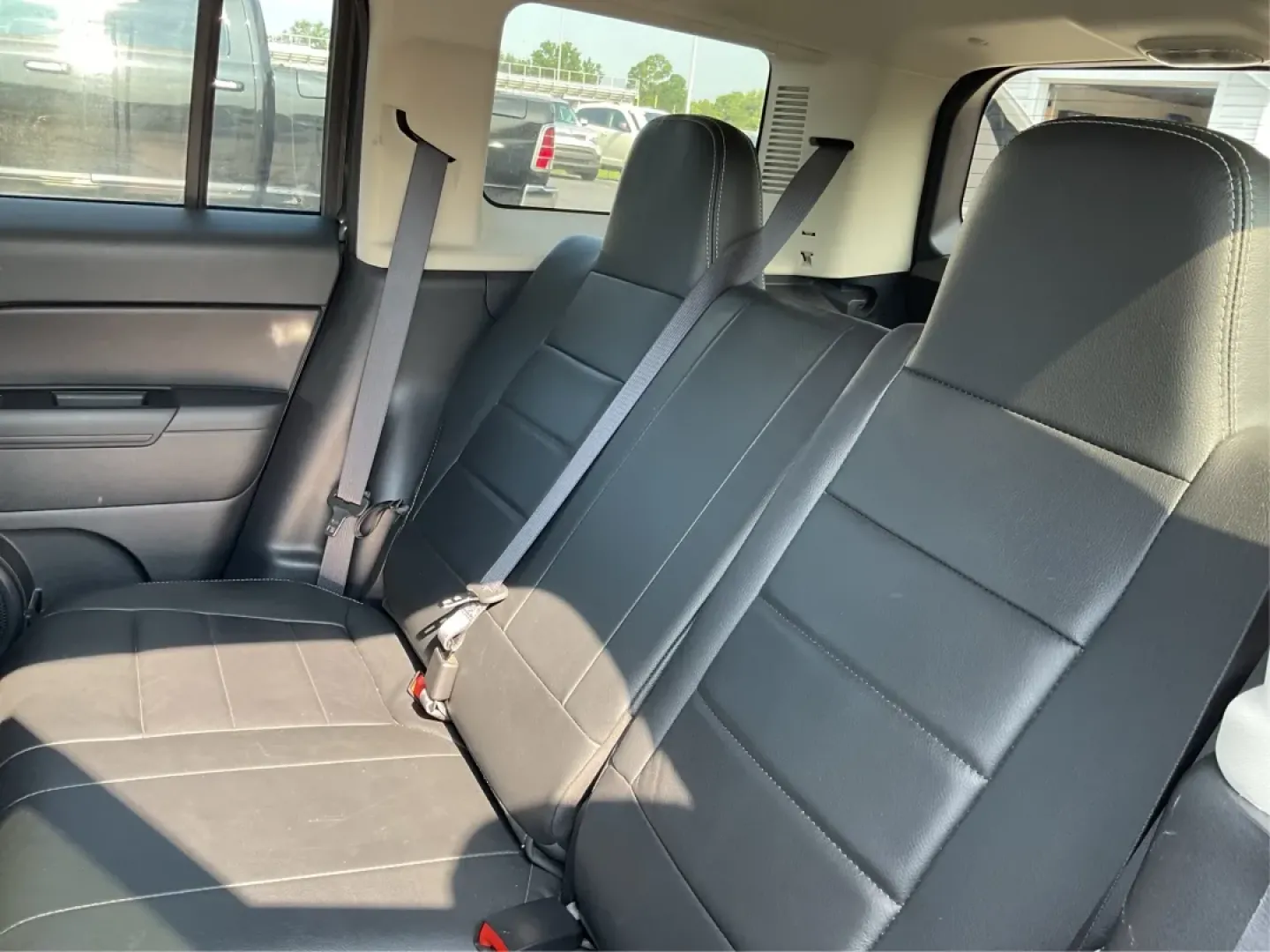 2017 Jeep Patriot High Altitude FWD (1C4NJPFA4HD) with an 2L I-4 DOHC engine, located at 4508 South Dixie Dr, Moraine, OH, 45439, (937) 908-9800, 39.689976, -84.218452 - **Adventure Awaits in the 2017 Jeep Patriot High Altitude FWD Perfect for Your Next Journey!**<br /> <br /> Are you ready to take on your next adventure? Whether you're navigating through city traffic in Fairborn or exploring the scenic routes of Ohio, the 2017 Jeep Patriot High Altitude FWD is the - Photo#10