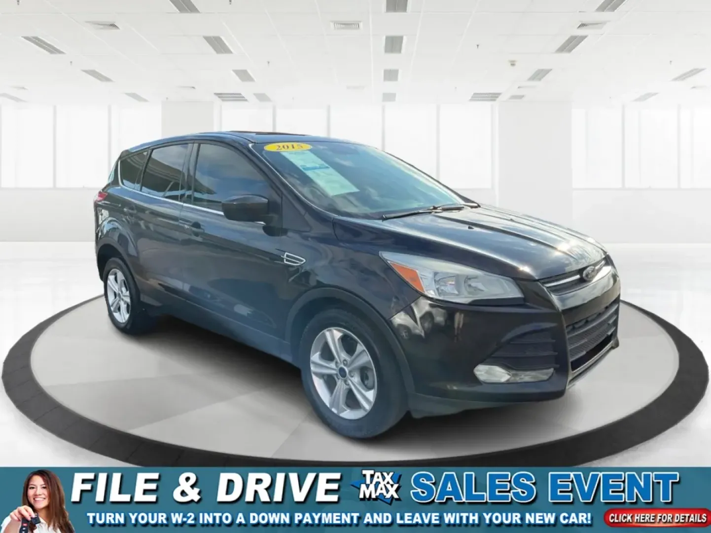 2015 Ford Escape SE (1FMCU0G76FU) with an Other engine, located at 4508 South Dixie Dr, Moraine, OH, 45439, (937) 908-9800, 39.689976, -84.218452 - **Discover the Ultimate Family Adventure Vehicle: 2015 Ford Escape SE at Advantage Car and Credit - Piqua**<br /> <br /> Are you ready to elevate your family road trips or weekend adventures? The 2015 Ford Escape SE offers the perfect blend of style, comfort, and utility to meet the demands of an ac - Photo#0