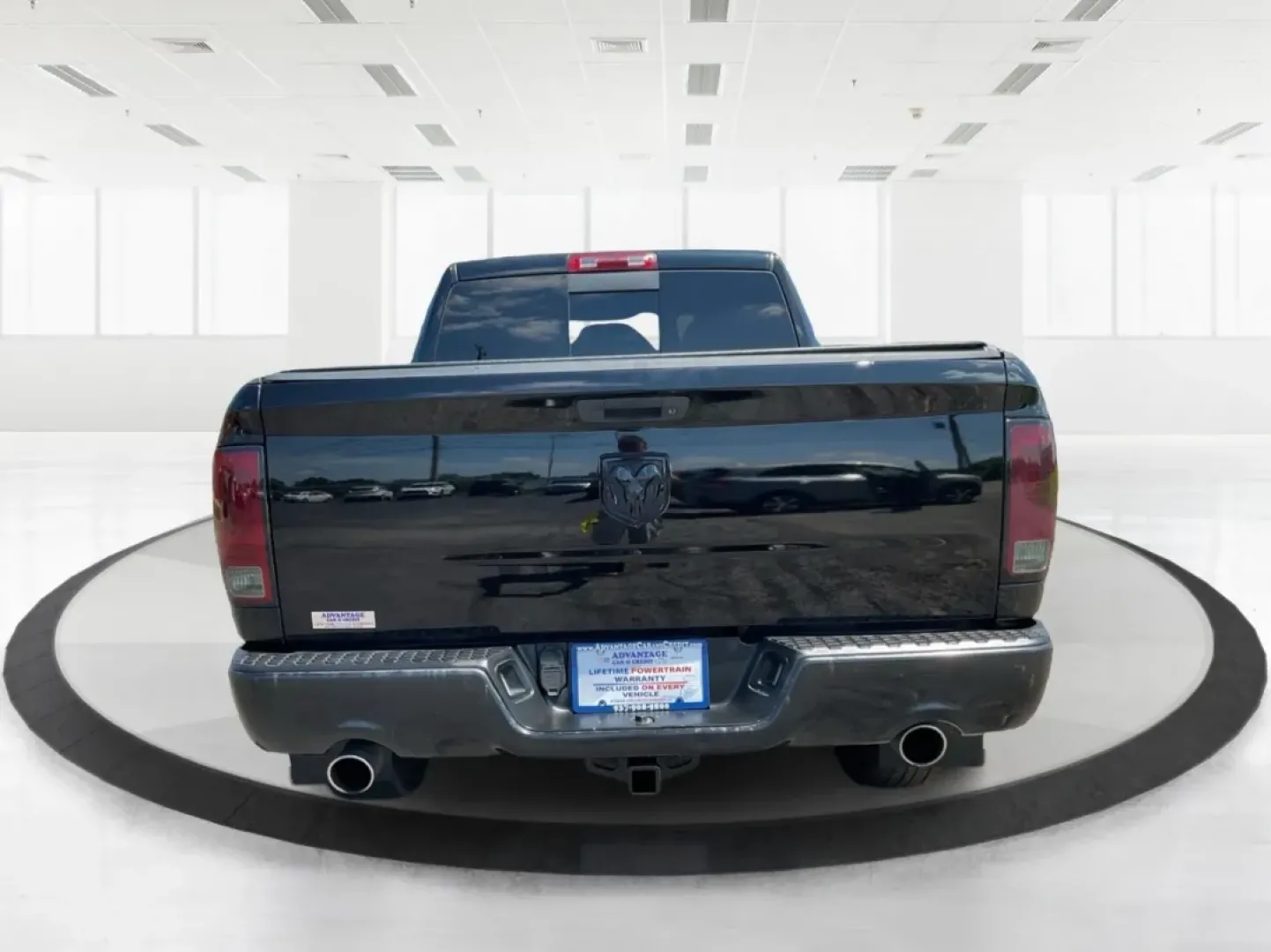 2012 Ram 1500 Sport Quad Cab 4WD (1C6RD7HT2CS) with an 5.7L V8 OHV 16V engine, 6-Speed Automatic transmission, located at 1230 East Main St, Xenia, OH, 45385, (937) 908-9800, 39.688026, -83.910172 - **Adventure Awaits: Discover the 2012 Ram 1500 Sport Quad Cab 4WD at Advantage Car and Credit in Xenia, OH!**<br /> <br /> Are you ready to elevate your lifestyle with a vehicle that can handle your adventurous spirit? Whether you're tackling weekend getaways, handling family trips, or just commutin - Photo#3
