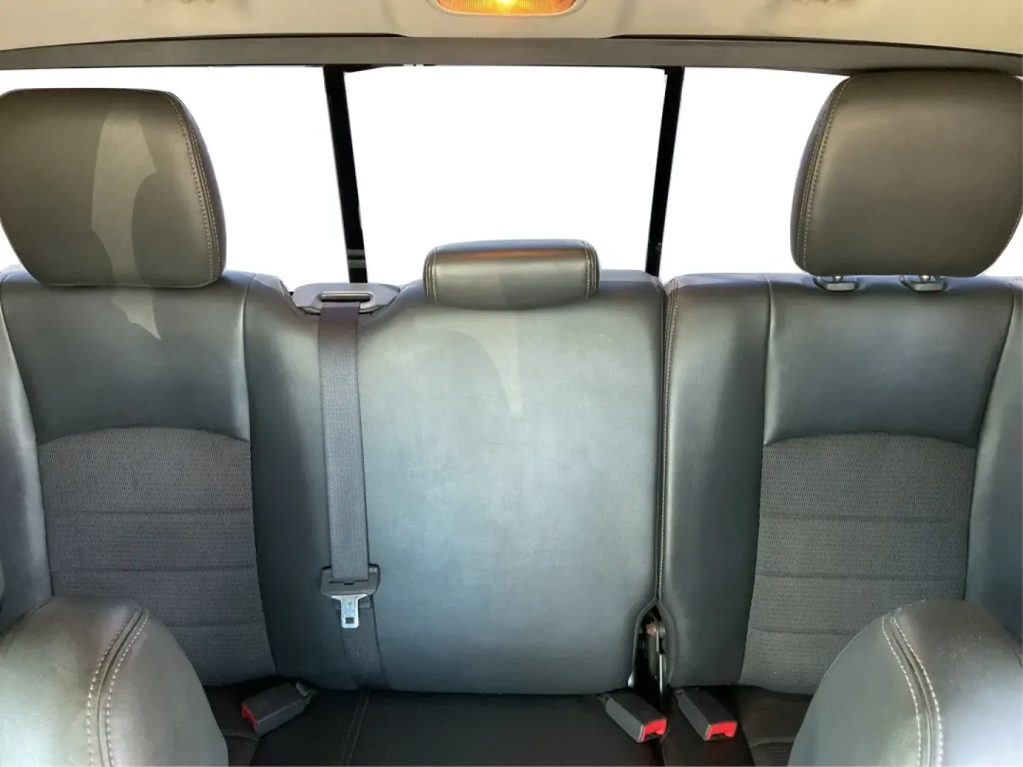 2012 Ram 1500 Sport Quad Cab 4WD (1C6RD7HT2CS) with an 5.7L V8 OHV 16V engine, 6-Speed Automatic transmission, located at 1230 East Main St, Xenia, OH, 45385, (937) 908-9800, 39.688026, -83.910172 - **Adventure Awaits: Discover the 2012 Ram 1500 Sport Quad Cab 4WD at Advantage Car and Credit in Xenia, OH!**<br /> <br /> Are you ready to elevate your lifestyle with a vehicle that can handle your adventurous spirit? Whether you're tackling weekend getaways, handling family trips, or just commutin - Photo#13