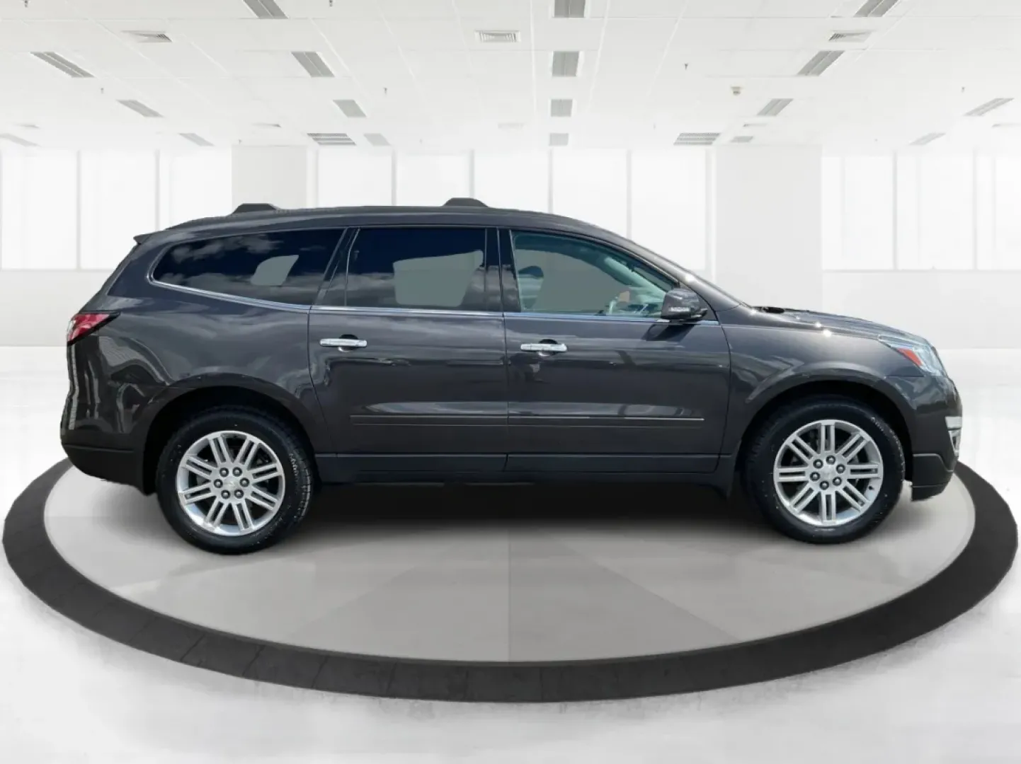 2015 Chevrolet Traverse 1LT (1GNKVGKD5FJ) with an 3.6L V-6 gasoline direct injection engine, located at 1951 S Dayton Lakeview Rd., New Carlisle, OH, 45344, (937) 908-9800, 39.890999, -84.050255 - ### 2015 Chevrolet Traverse 1LT: Your Family's Adventure Ready Vehicle!<br /> <br /> Are you ready to elevate your family adventures or tackle daily commutes with ease? The 2015 Chevrolet Traverse 1LT is here to meet all your needs! This spacious and versatile SUV is perfect for growing families, id - Photo#1