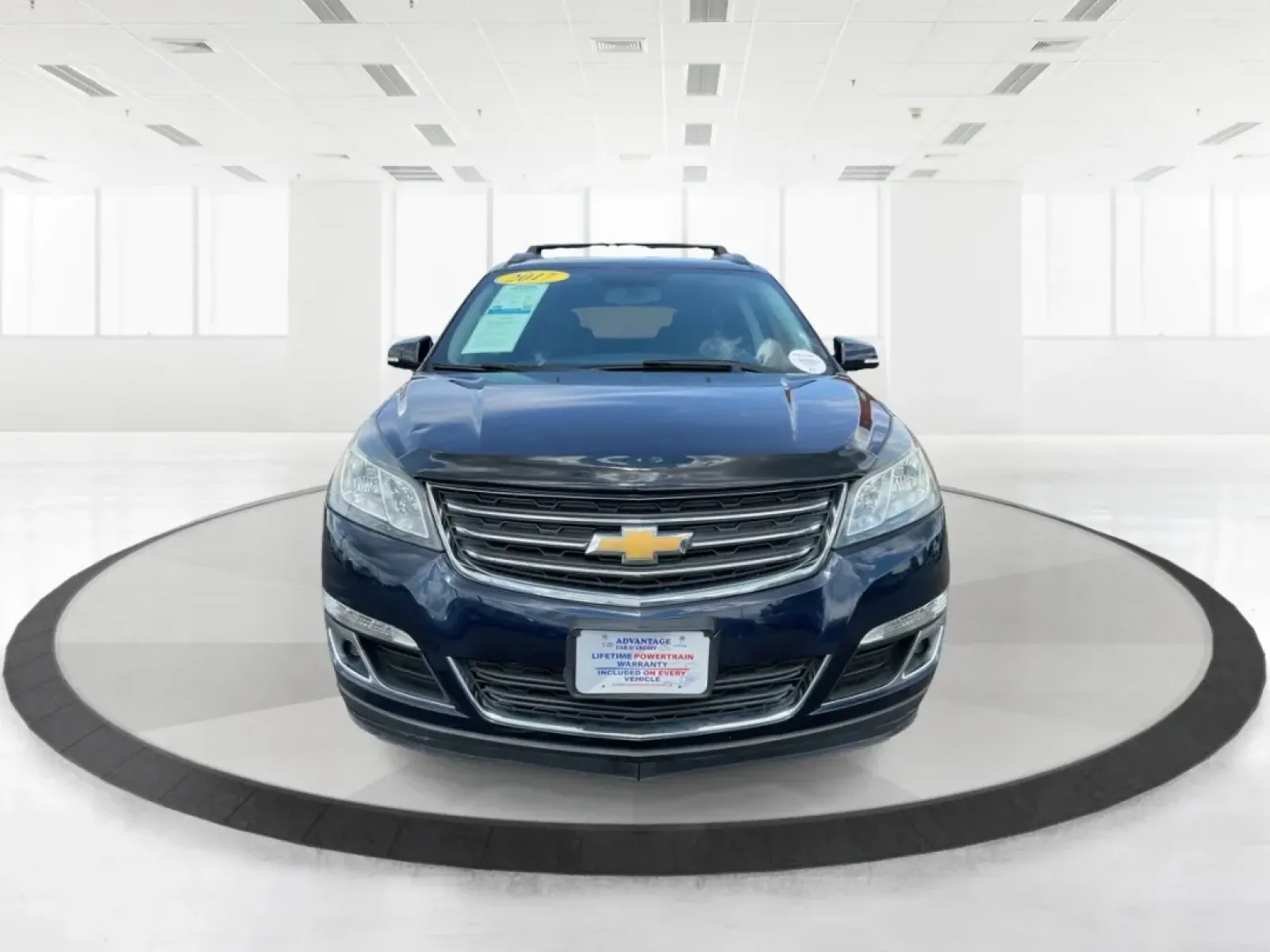 2017 Chevrolet Traverse 1LT AWD (1GNKVGKD7HJ) with an 3.6L V6 DOHC 24V engine, 6-Speed Automatic transmission, located at 1184 Kauffman Ave, Fairborn, OH, 45324, (937) 908-9800, 39.807072, -84.030914 - **Discover Your Next Adventure with the 2017 Chevrolet Traverse at Advantage Car and Credit - Fairborn!**<br /> <br /> Are you ready to elevate your family road trips or weekend getaways? The 2017 Chevrolet Traverse, available now at Advantage Car and Credit - Fairborn, is the perfect companion for - Photo#5