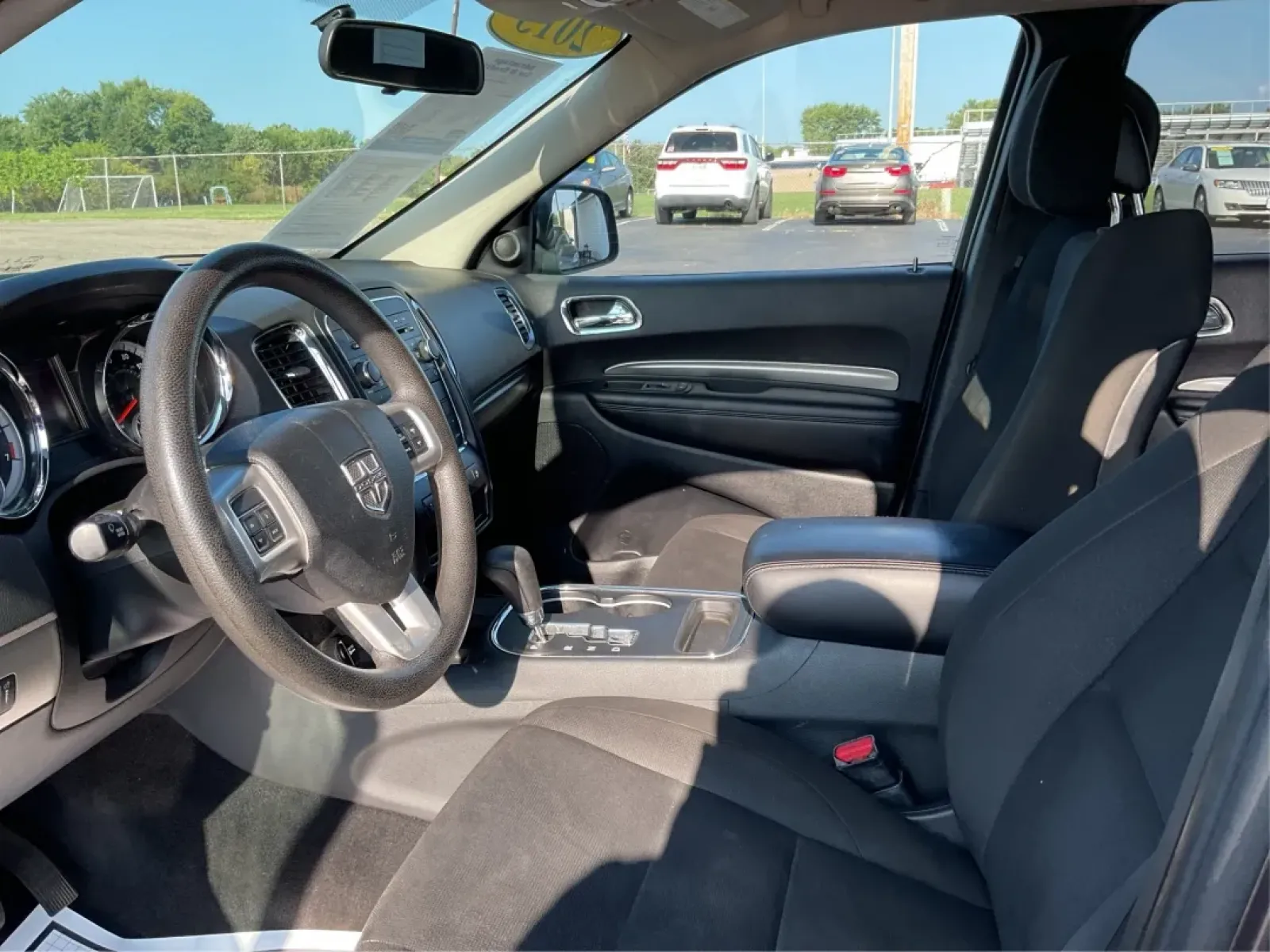2013 Dodge Durango SXT (1C4RDJAG7DC) with an 3.6L V-6 DOHC engine, located at 1230 East Main St, Xenia, OH, 45385, (937) 908-9800, 39.688026, -83.910172 - **Discover Your Adventure with the 2013 Dodge Durango SXT at Advantage Car and Credit - Troy!**<br /> <br /> Are you in search of the perfect SUV to elevate your family outings, weekend adventures, or daily commutes? Look no further than the 2013 Dodge Durango SXT, where spaciousness meets versatili - Photo#9