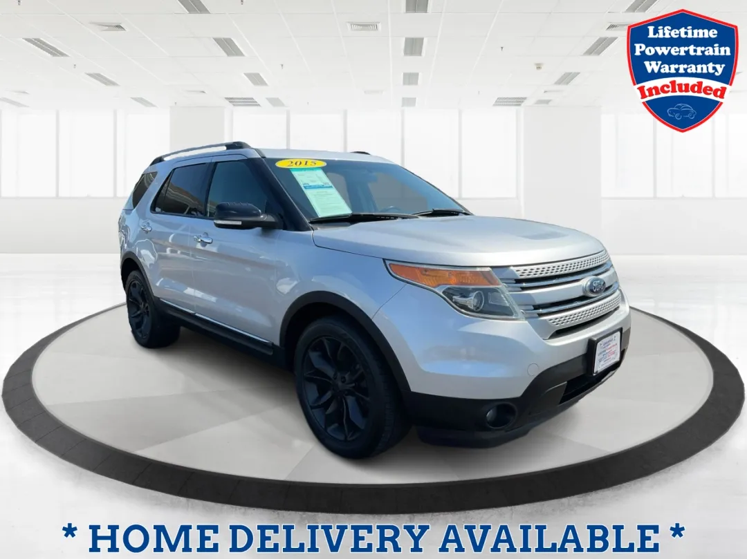 photo of 2015 Ford Explorer XLT
