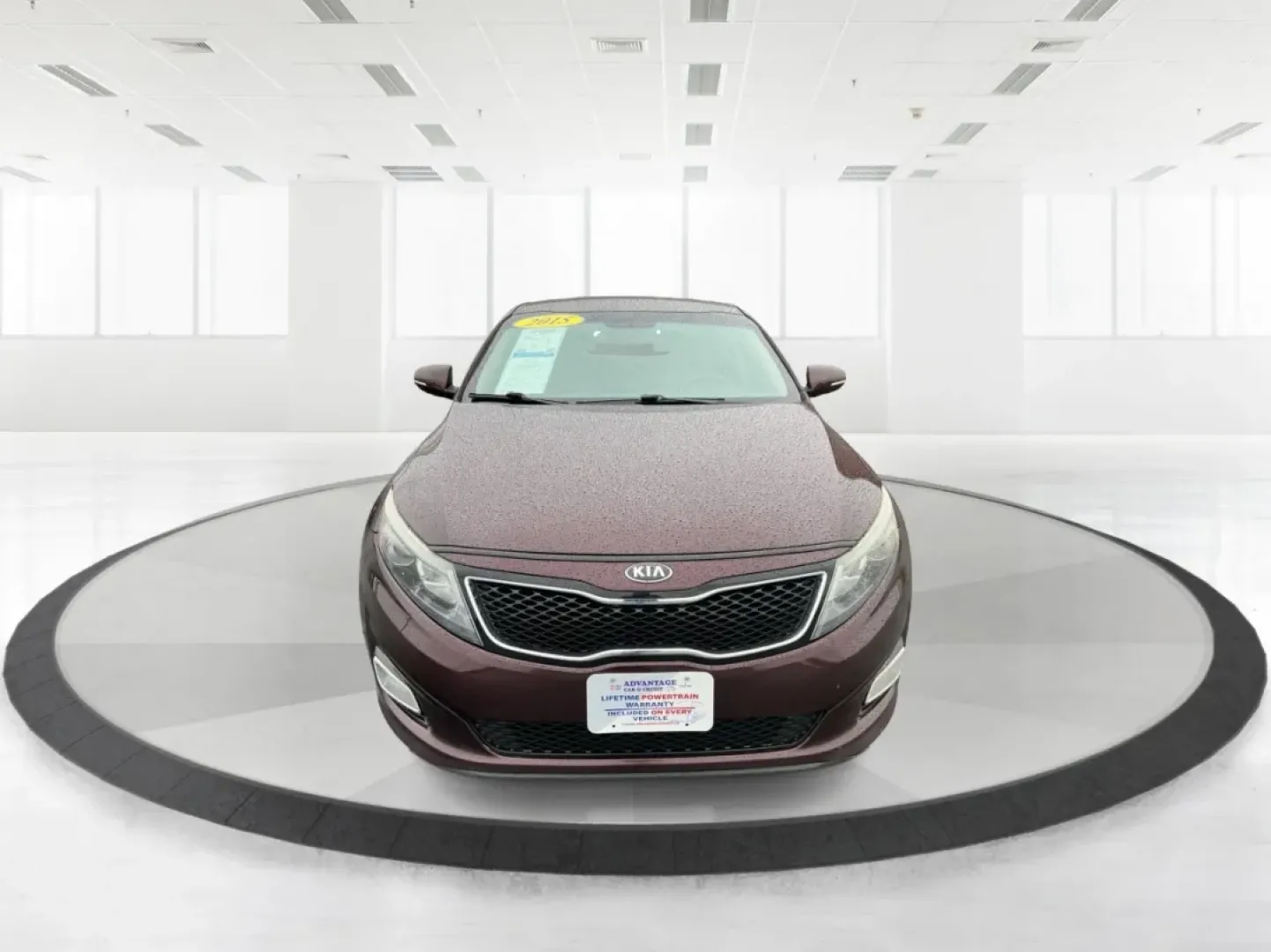 2015 Kia Optima LX (5XXGM4A72FG) with an Theta II 2.4L I-4 gasoline direct injection engine, located at 1951 S Dayton Lakeview Rd., New Carlisle, OH, 45344, (937) 908-9800, 39.890999, -84.050255 - **Discover the Perfect Blend of Comfort and Reliability with This 2015 Kia Optima LX Ideal for Your Daily Commute or Family Road Trips!**<br /> <br /> Are you ready to elevate your driving experience? The 2015 Kia Optima LX, available at Advantage Car and Credit in Fairborn, OH, is the answer to yo - Photo#8