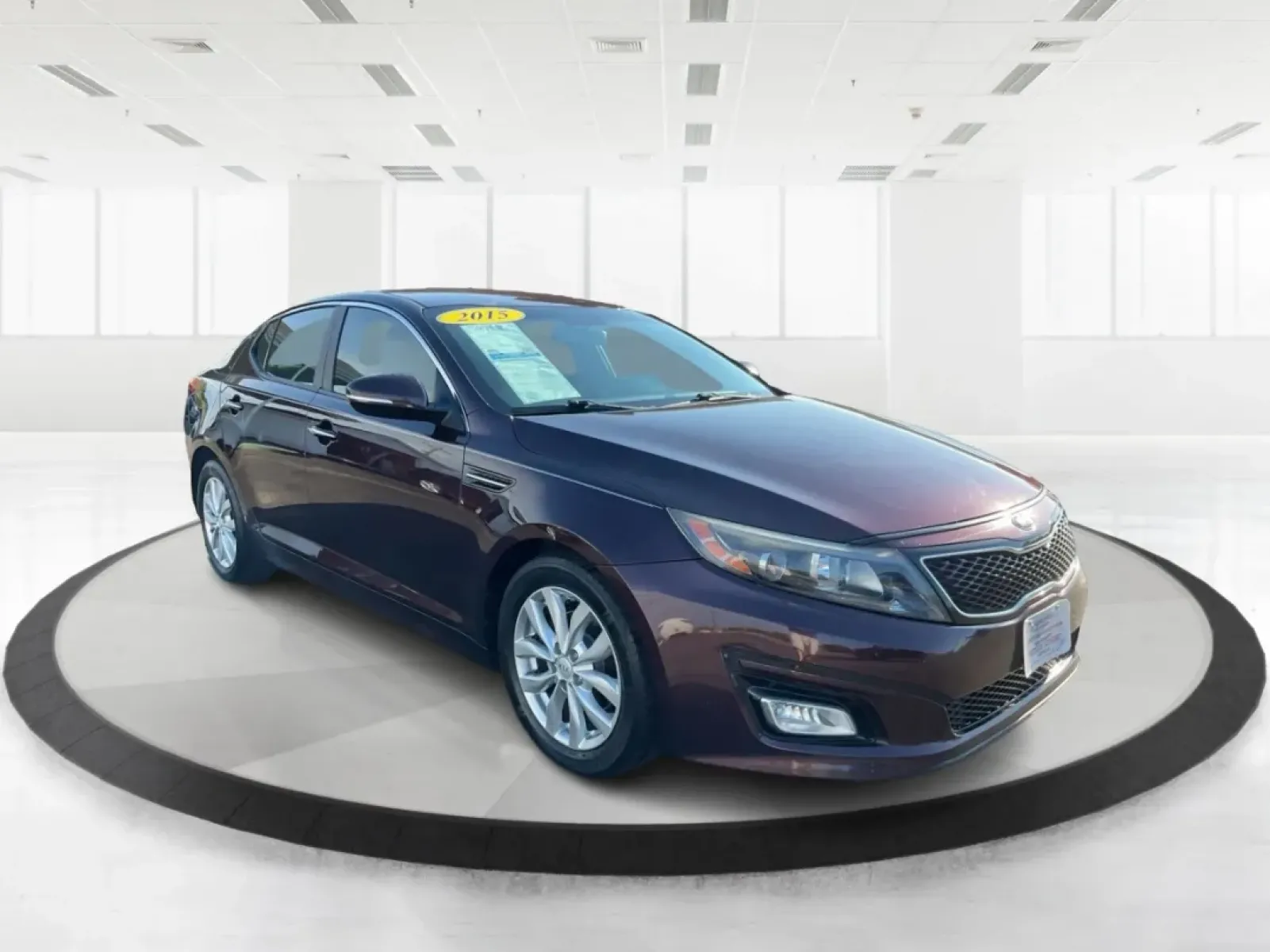 2015 Kia Optima LX (5XXGM4A72FG) with an Theta II 2.4L I-4 gasoline direct injection engine, located at 401 Woodman Dr, Riverside, OH, 45431, (937) 908-9800, 39.760899, -84.123421 - **Discover the Perfect Blend of Comfort and Reliability with This 2015 Kia Optima LX Ideal for Your Daily Commute or Family Road Trips!**<br /> <br /> Are you ready to elevate your driving experience? The 2015 Kia Optima LX, available at Advantage Car and Credit in Fairborn, OH, is the answer to yo - Photo#0