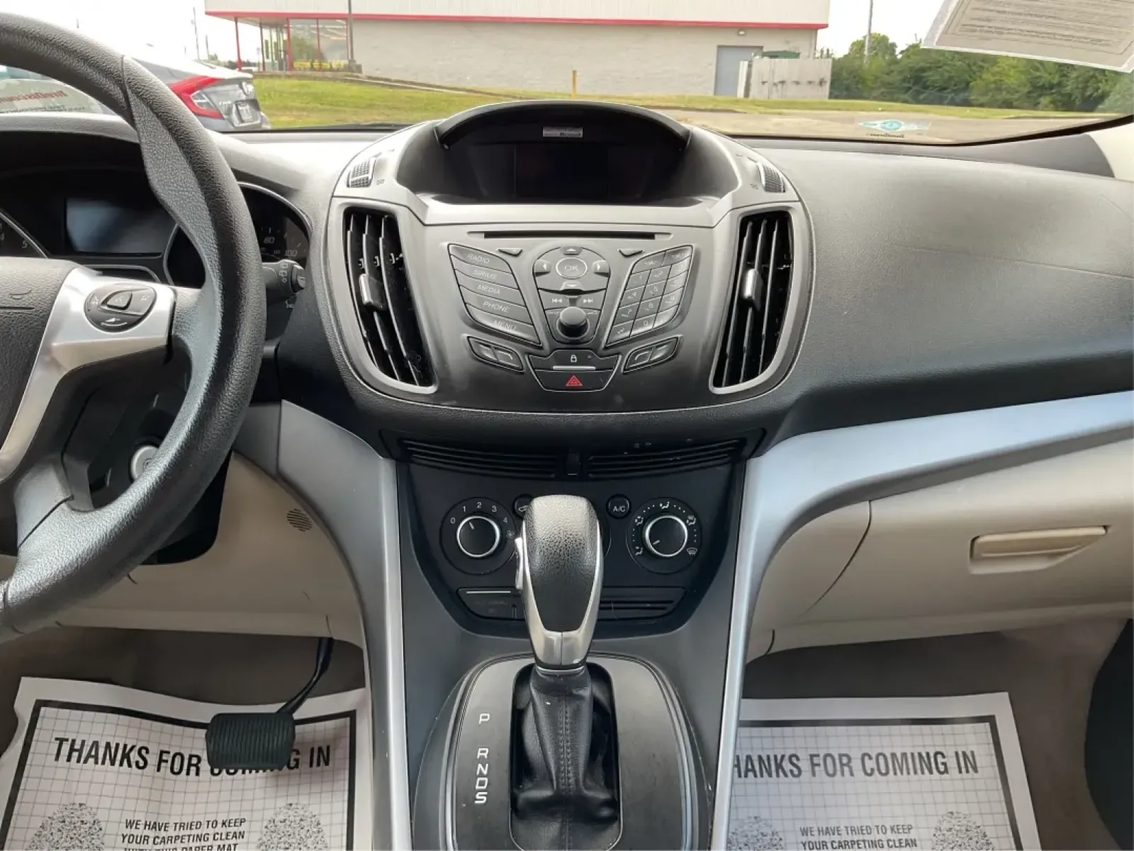 2015 Ford Escape SE (1FMCU9G93FU) with an Other engine, located at 1951 S Dayton Lakeview Rd., New Carlisle, OH, 45344, (937) 908-9800, 39.890999, -84.050255 - Discover the perfect blend of style, functionality, and reliability with this stunning 2015 Ford Escape SE, now available at Advantage Car and Credit in New Carlisle, OH. Whether you're a growing family, a daily commuter, or someone who loves weekend adventures, this versatile SUV checks all the box - Photo#13