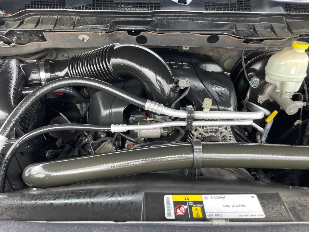 2015 Ram 1500 Laramie Crew Cab SWB 4WD (1C6RR7NT7FS) with an 5.7L V8 OHV 16V engine, 8-Speed Automatic transmission, located at 1230 East Main St, Xenia, OH, 45385, (937) 908-9800, 39.688026, -83.910172 - **Unlock Your Weekend Adventures with the 2015 Ram 1500 Laramie Crew Cab 4WD at Jamestown Auto Sales!**<br /> <br /> Are you ready to elevate your lifestyle with a vehicle that combines power, comfort, and versatility? Look no further than this 2015 Ram 1500 Laramie Crew Cab SWB, the ultimate truck - Photo#11