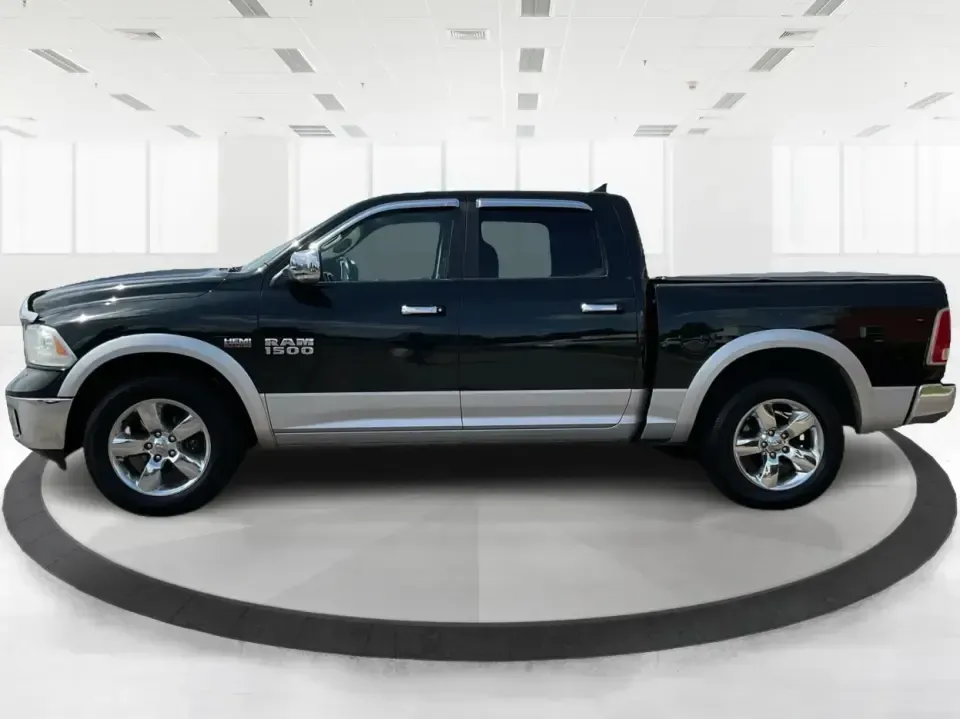 2015 Ram 1500 Laramie Crew Cab SWB 4WD (1C6RR7NT7FS) with an 5.7L V8 OHV 16V engine, 8-Speed Automatic transmission, located at 880 E. National Road, Vandalia, OH, 45377, (937) 908-9800, 39.891918, -84.183594 - **Unlock Your Weekend Adventures with the 2015 Ram 1500 Laramie Crew Cab 4WD at Jamestown Auto Sales!**<br /> <br /> Are you ready to elevate your lifestyle with a vehicle that combines power, comfort, and versatility? Look no further than this 2015 Ram 1500 Laramie Crew Cab SWB, the ultimate truck - Photo#5