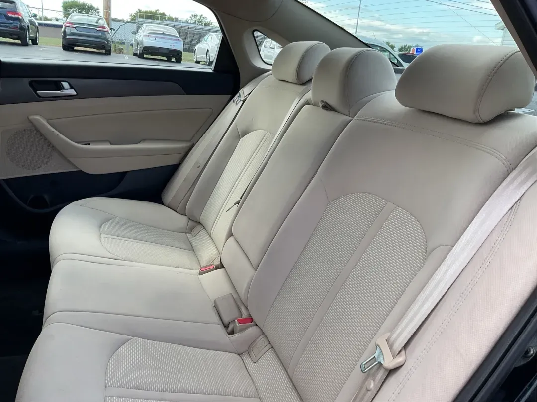 2016 Hyundai Sonata Sport (5NPE34AF2GH) with an 2.4L L4 DOHC 16V engine, 6-Speed Automatic transmission, located at 1099 N County Rd 25A , Troy, OH, 45373, (937) 908-9800, 40.057079, -84.212883 - ### Unlock Your Journey with the 2016 Hyundai Sonata Sport at Advantage Car and Credit - Fairborn<br /> <br /> Are you in the market for a vehicle that can effortlessly transition from daily commutes to weekend getaways? Look no further than the 2016 Hyundai Sonata Sport, available now at Advantage - Photo#10