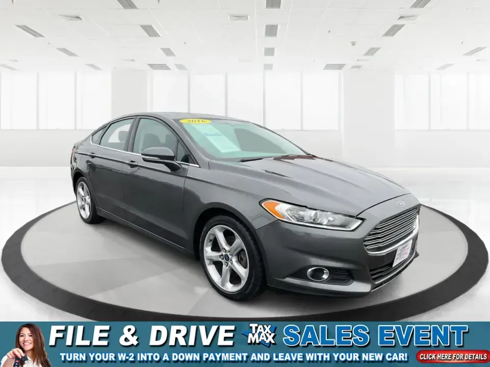 2016 Ford Fusion SE (3FA6P0HD1GR) with an 1.5L L4 DOHC 16V engine, 6-Speed Automatic transmission, located at 1099 N County Rd 25A , Troy, OH, 45373, (937) 908-9800, 40.057079, -84.212883 - **Experience Style and Comfort with the 2016 Ford Fusion SE at Advantage Car and Credit in Fairborn, OH!**<br /> <br /> Are you looking for a versatile sedan that fits seamlessly into your busy lifestyle? Whether you're a commuter tackling daily traffic, a growing family seeking comfort on the road, - Photo#0