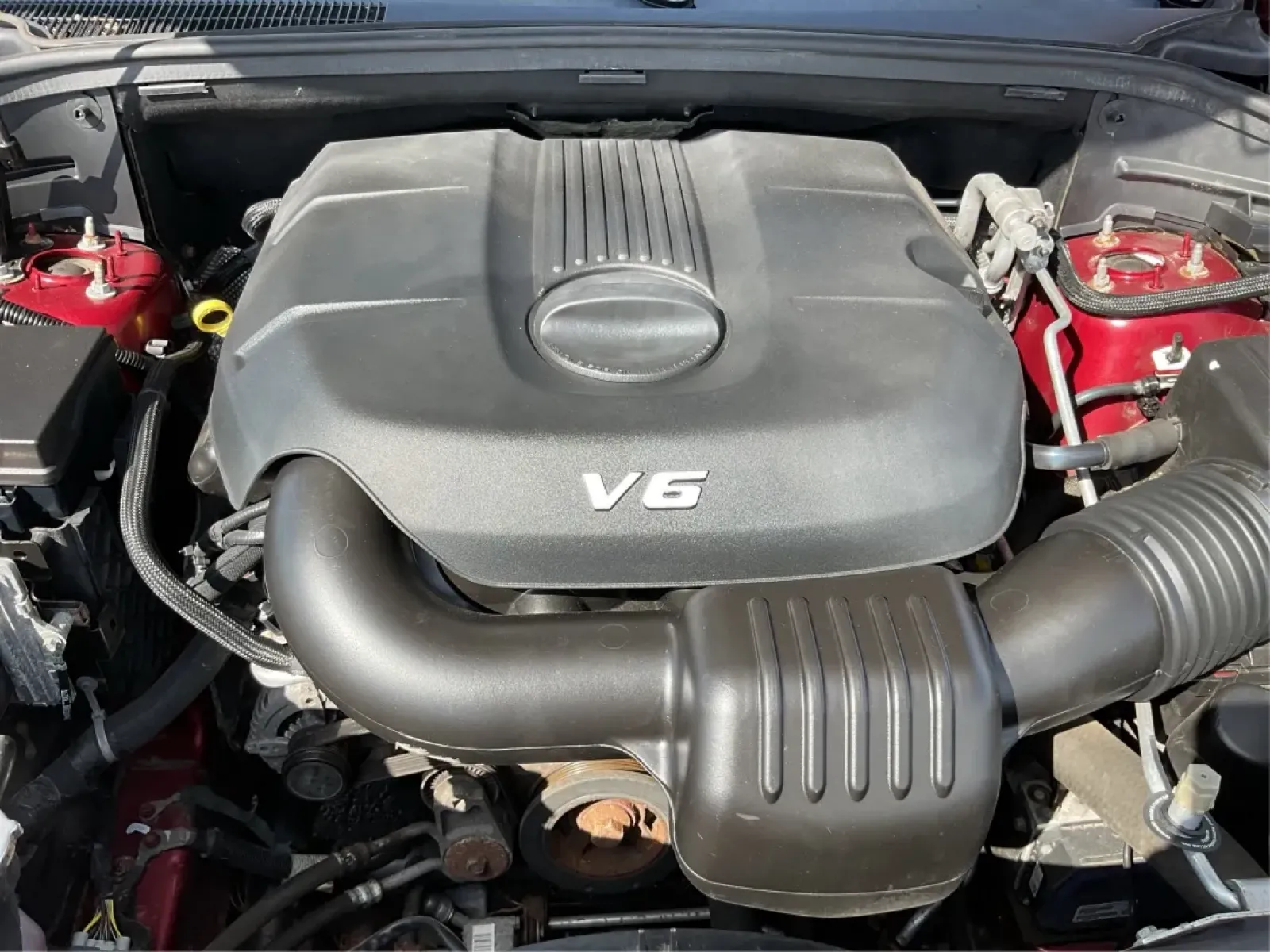 2015 Jeep Grand Cherokee Laredo (1C4RJFAG3FC) with an 3.6L V-6 DOHC engine, located at 4508 South Dixie Dr, Moraine, OH, 45439, (937) 908-9800, 39.689976, -84.218452 - **Adventure Awaits with This 2015 Jeep Grand Cherokee Laredo! Perfect for Families and Explorers Alike!**<br /> <br /> Are you ready to elevate your lifestyle with a vehicle that blends rugged capability with everyday comfort? Look no further than this stunning 2015 Jeep Grand Cherokee Laredo, perfe - Photo#11