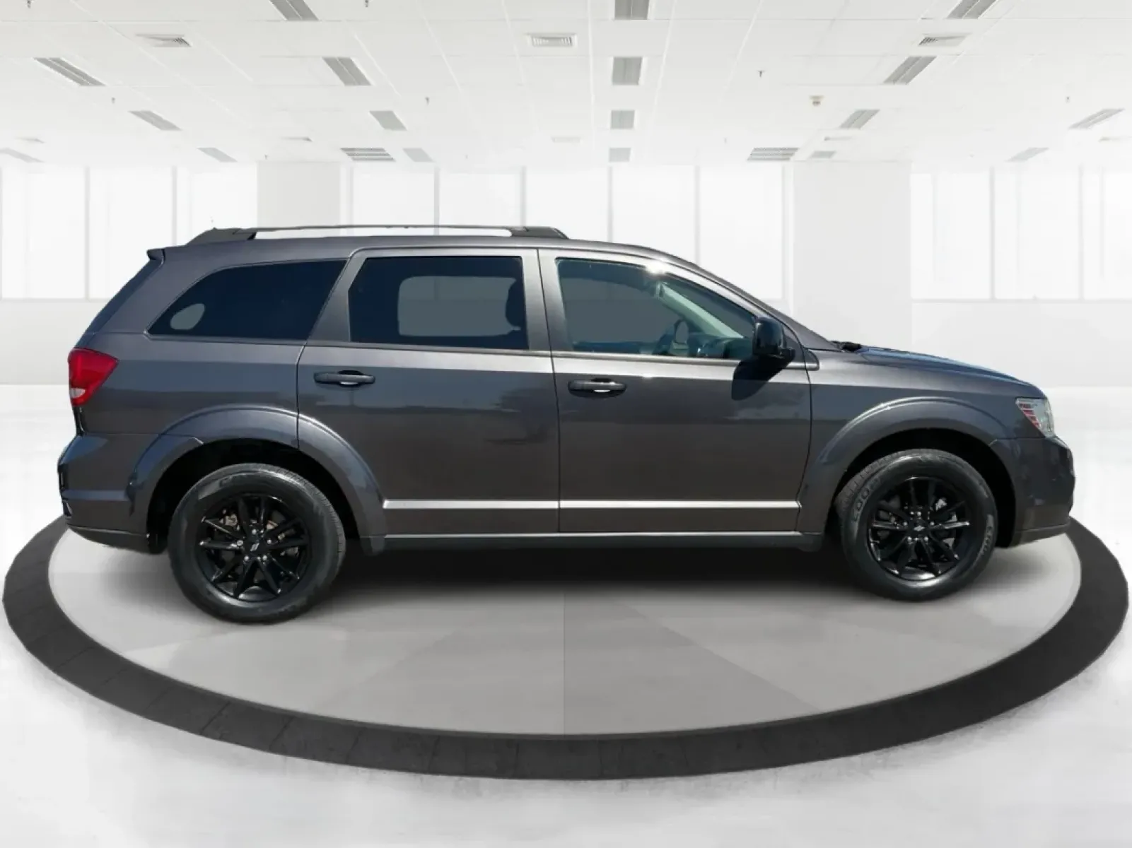 2019 Dodge Journey SE (3C4PDCBB0KT) with an Other engine, located at 880 E. National Road, Vandalia, OH, 45377, (937) 908-9800, 39.891918, -84.183594 - ### Discover Your Next Adventure with the 2019 Dodge Journey SE Perfect for Growing Families!<br /> <br /> Are you looking for a reliable and spacious SUV that can accommodate your family's needs and adventures? Look no further than this 2019 Dodge Journey SE, now available at Advantage Car and Cre - Photo#1