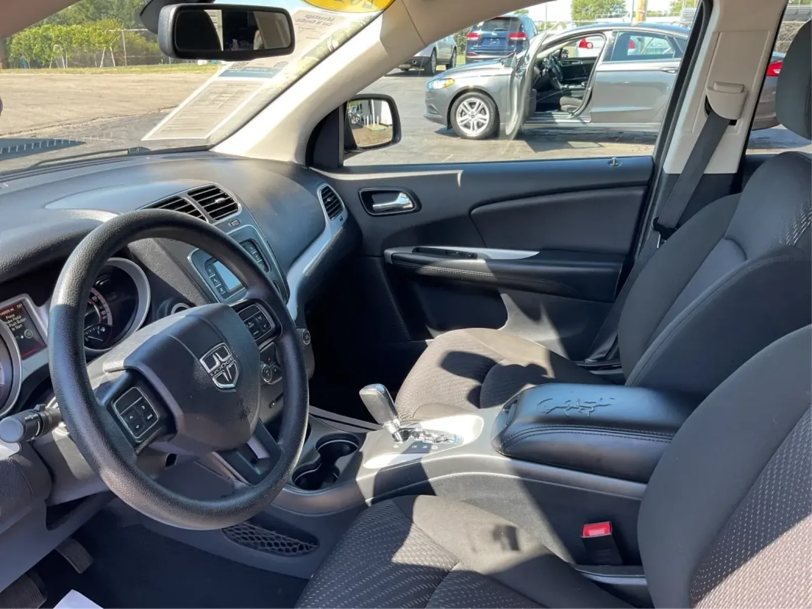 2019 Dodge Journey SE (3C4PDCBB0KT) with an Other engine, located at 880 E. National Road, Vandalia, OH, 45377, (937) 908-9800, 39.891918, -84.183594 - ### Discover Your Next Adventure with the 2019 Dodge Journey SE Perfect for Growing Families!<br /> <br /> Are you looking for a reliable and spacious SUV that can accommodate your family's needs and adventures? Look no further than this 2019 Dodge Journey SE, now available at Advantage Car and Cre - Photo#8