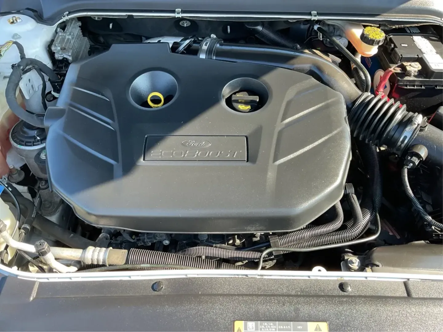 2014 Ford Fusion Titanium (3FA6P0D93ER) with an EcoBoost 2L I-4 gasoline direct injection engine, located at 4508 South Dixie Dr, Moraine, OH, 45439, (937) 908-9800, 39.689976, -84.218452 - Are you ready to elevate your daily commute or make unforgettable memories on family road trips? Introducing the stunning 2014 Ford Fusion Titanium, now available at Advantage Car and Credit in Moraine, OH. This sleek sedan seamlessly blends style, comfort, and performance, making it an ideal choice - Photo#11
