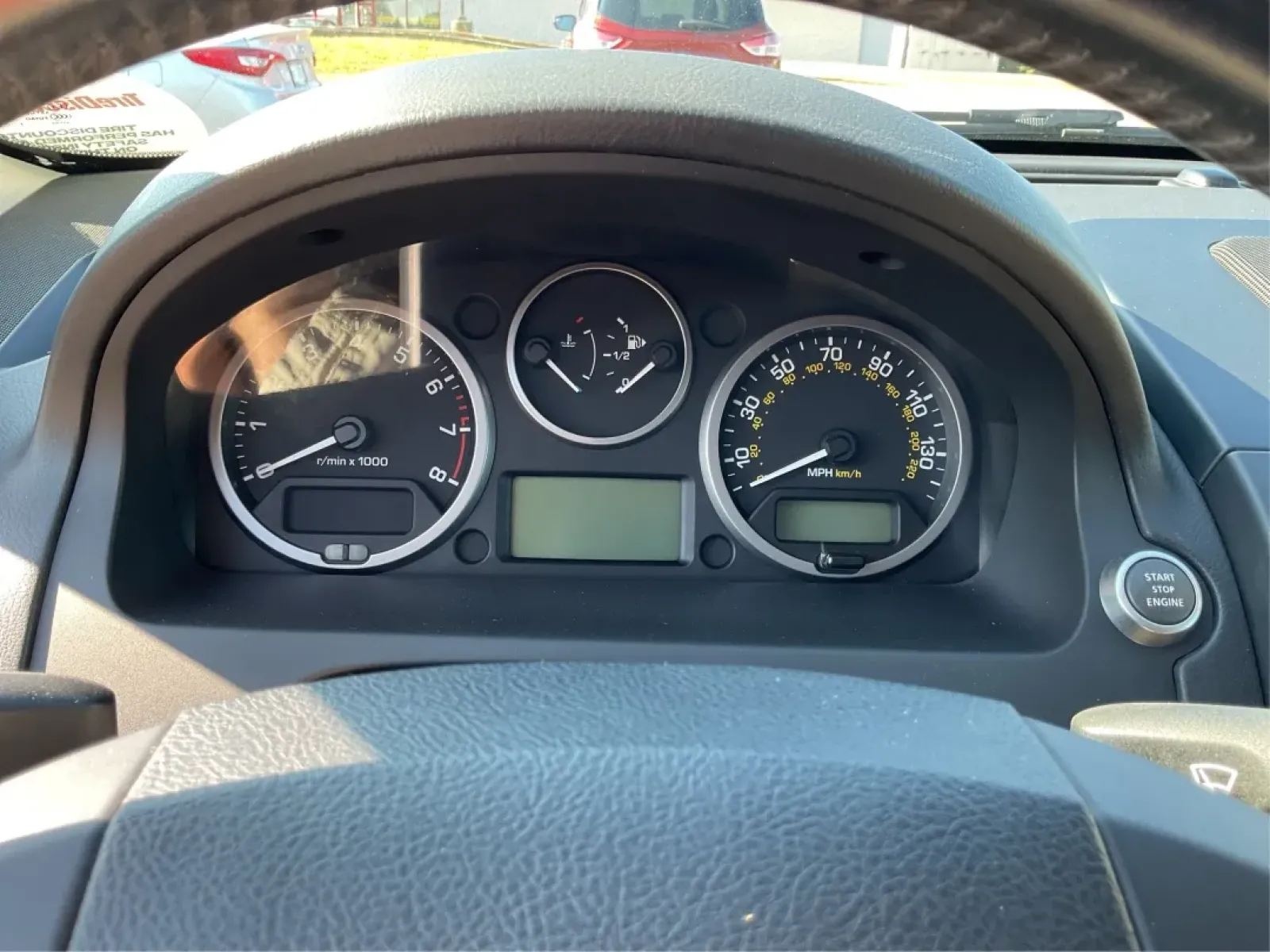 2012 Land Rover LR2 HSE (SALFR2BN8CH) with an Other engine, located at 8750 N County Rd 25A, Piqua, OH, 45356, (937) 908-9800, 40.164391, -84.232513 - **Adventure Awaits with the 2012 Land Rover LR2 HSE at Advantage Car and Credit - Piqua!**<br /> <br /> Are you ready to elevate your driving experience? Whether you're navigating the bustling streets of downtown Piqua or heading out for a weekend adventure in the stunning Ohio countryside, the 2012 - Photo#15