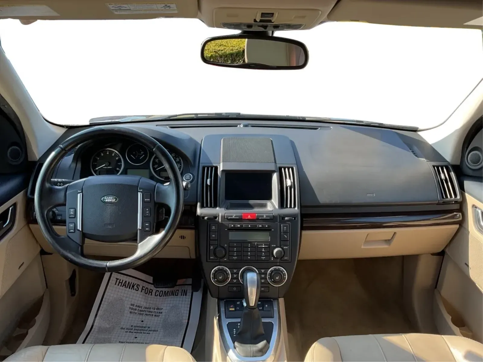 2012 Land Rover LR2 HSE (SALFR2BN8CH) with an Other engine, located at 8750 N County Rd 25A, Piqua, OH, 45356, (937) 908-9800, 40.164391, -84.232513 - **Adventure Awaits with the 2012 Land Rover LR2 HSE at Advantage Car and Credit - Piqua!**<br /> <br /> Are you ready to elevate your driving experience? Whether you're navigating the bustling streets of downtown Piqua or heading out for a weekend adventure in the stunning Ohio countryside, the 2012 - Photo#21