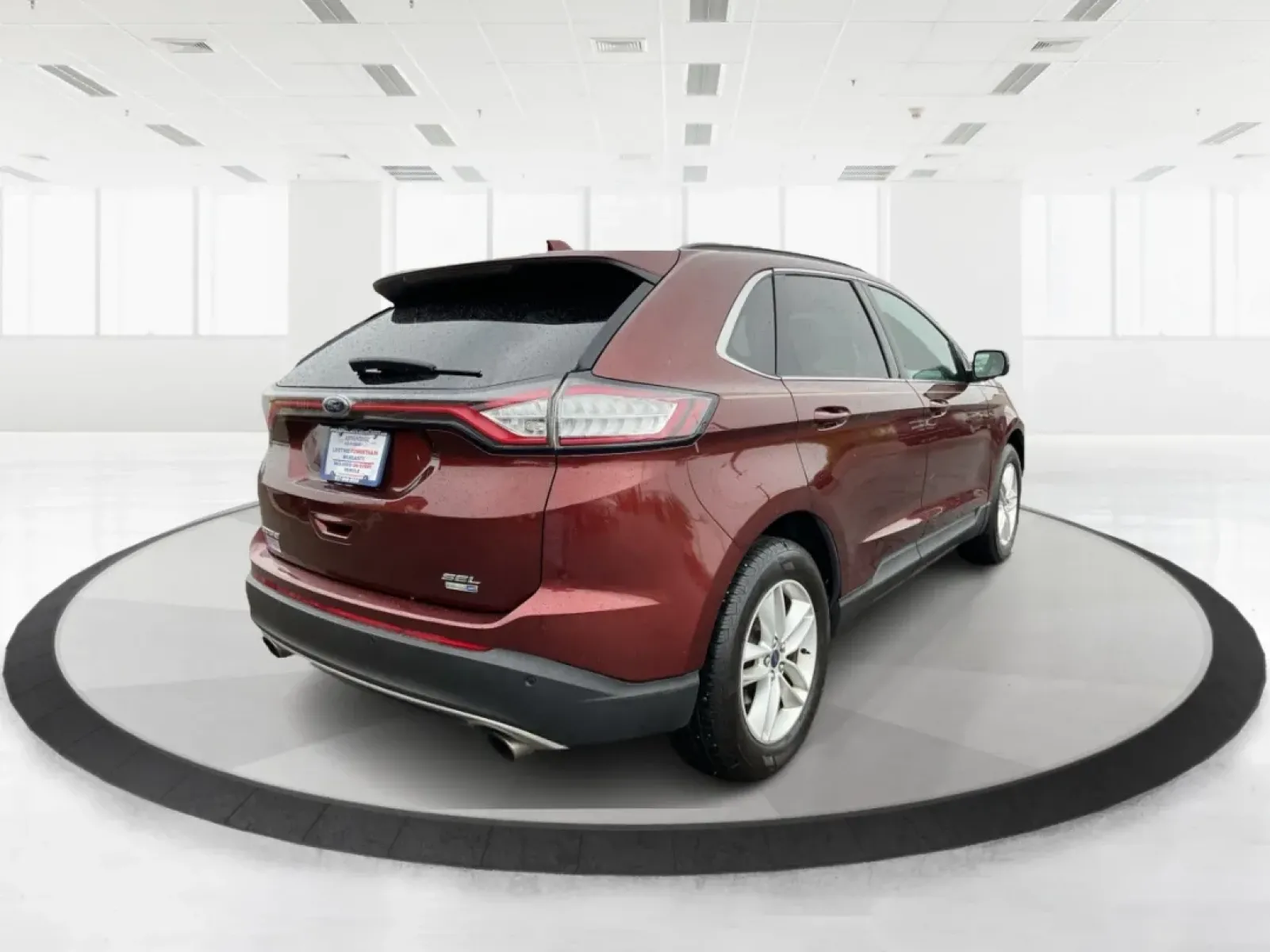 2016 Ford Edge SEL (2FMPK4J92GB) with an Other engine, located at 1184 Kauffman Ave, Fairborn, OH, 45324, (937) 908-9800, 39.807072, -84.030914 - Discover the perfect blend of comfort, style, and functionality with the 2016 Ford Edge SEL, available now at Advantage Car and Credit in Fairborn, OH. Whether you're a growing family in need of extra space, a commuter seeking reliability, or a weekend adventurer ready to explore, this SUV is design - Photo#2