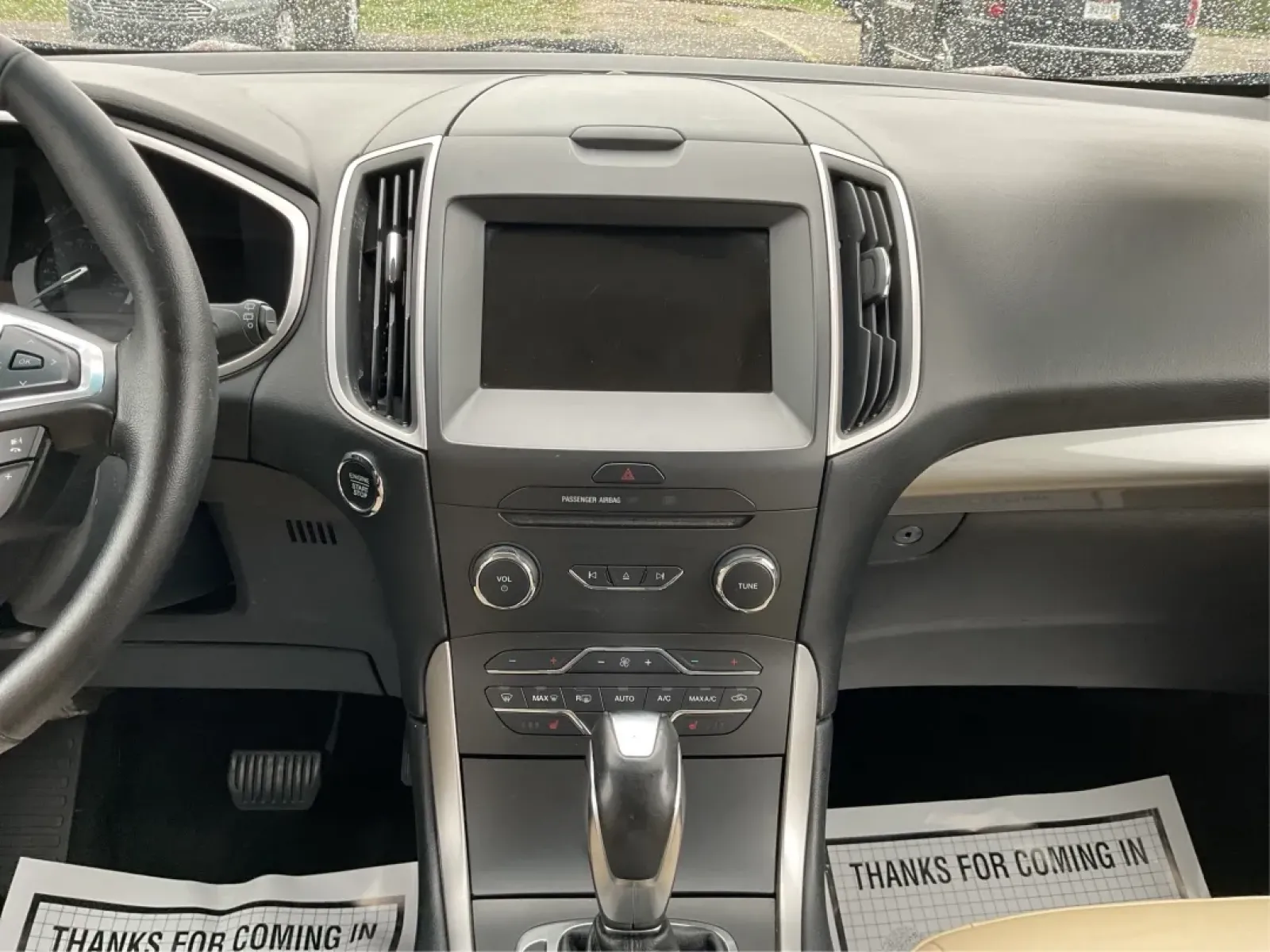 2016 Ford Edge SEL (2FMPK4J92GB) with an Other engine, located at 1184 Kauffman Ave, Fairborn, OH, 45324, (937) 908-9800, 39.807072, -84.030914 - Discover the perfect blend of comfort, style, and functionality with the 2016 Ford Edge SEL, available now at Advantage Car and Credit in Fairborn, OH. Whether you're a growing family in need of extra space, a commuter seeking reliability, or a weekend adventurer ready to explore, this SUV is design - Photo#13