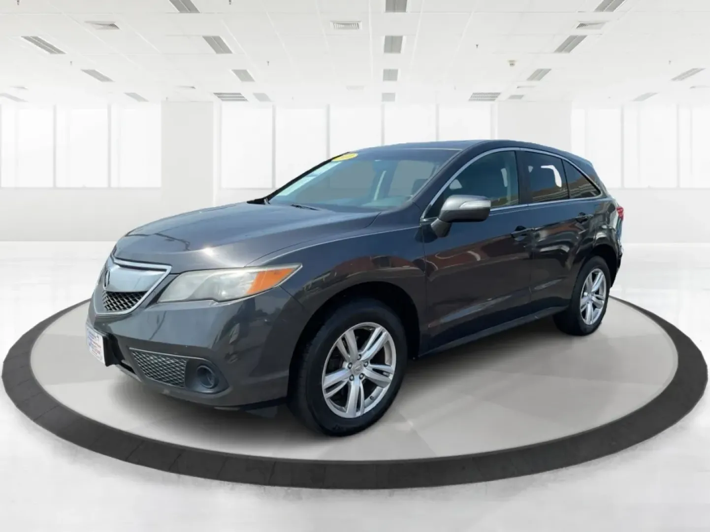 2014 Acura RDX Base (5J8TB4H33EL) with an Other engine, located at 880 E. National Road, Vandalia, OH, 45377, (937) 908-9800, 39.891918, -84.183594 - **Elevate Your Journey with the 2014 Acura RDX: Perfect for Every Adventure in Fairborn, OH**<br /> <br /> Are you on the hunt for a versatile vehicle that can seamlessly blend into your active lifestyle? Whether you're commuting to work, running errands around Fairborn, or planning a weekend getawa - Photo#8