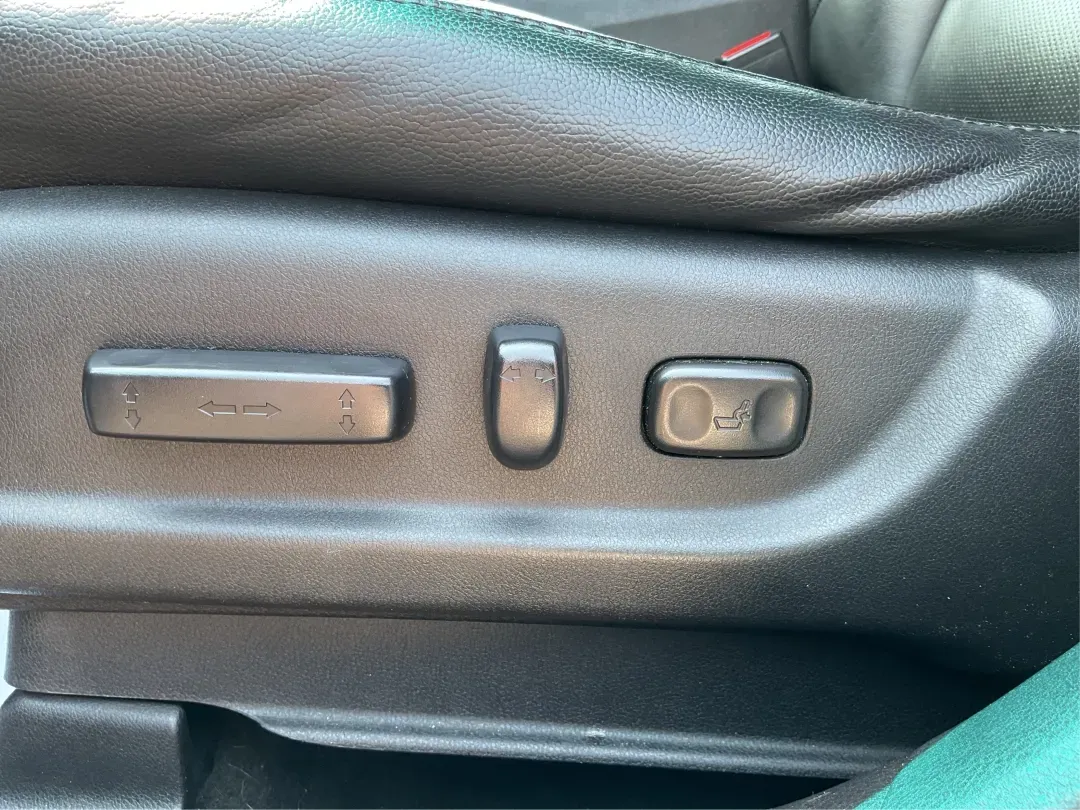 2014 Acura RDX Base (5J8TB4H33EL) with an Other engine, located at 1230 East Main St, Xenia, OH, 45385, (937) 908-9800, 39.688026, -83.910172 - **Elevate Your Journey with the 2014 Acura RDX: Perfect for Every Adventure in Fairborn, OH**<br /> <br /> Are you on the hunt for a versatile vehicle that can seamlessly blend into your active lifestyle? Whether you're commuting to work, running errands around Fairborn, or planning a weekend getawa - Photo#17