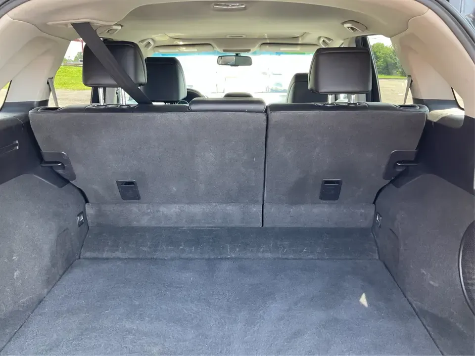 2014 Acura RDX Base (5J8TB4H33EL) with an 2.3L L4 DOHC 16V engine, 6-Speed Automatic transmission, located at 880 E. National Road, Vandalia, OH, 45377, (937) 908-9800, 39.891918, -84.183594 - **Elevate Your Journey with the 2014 Acura RDX: Perfect for Every Adventure in Fairborn, OH**<br /> <br /> Are you on the hunt for a versatile vehicle that can seamlessly blend into your active lifestyle? Whether you're commuting to work, running errands around Fairborn, or planning a weekend getawa - Photo#12