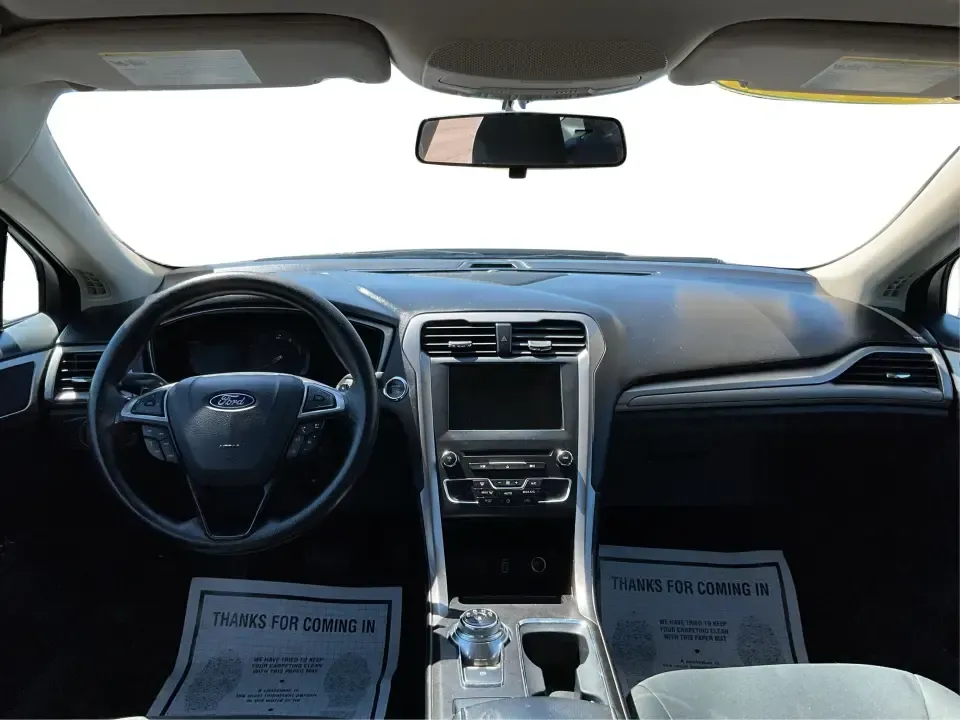 2018 Ford Fusion SE (3FA6P0HD3JR) with an 1.5L L4 DOHC 16V engine, 6A transmission, located at 1230 East Main St, Xenia, OH, 45385, (937) 908-9800, 39.688026, -83.910172 - Looking for a reliable sedan that combines style, comfort, and practicality? Look no further than the 2018 Ford Fusion SE, available now at Advantage Car and Credit in Vandalia, OH! Perfect for your daily commute, family outings, or even weekend adventures, this vehicle is designed to enhance your l - Photo#21