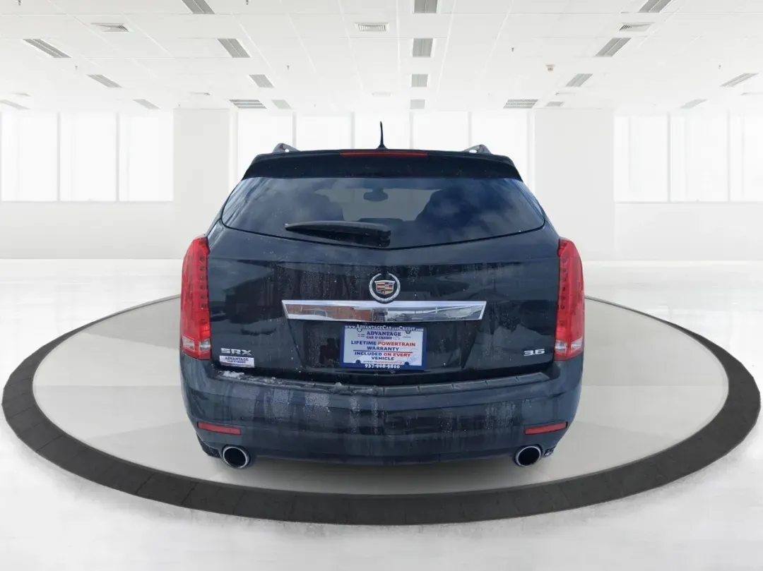2014 Cadillac SRX Performance Collection (3GYFNCE38ES) with an 3.6L V-6 gasoline direct injection engine, 6-Speed Automatic transmission, located at 1184 Kauffman Ave, Fairborn, OH, 45324, (937) 908-9800, 39.807072, -84.030914 - **Experience Luxury and Versatility with the 2014 Cadillac SRX Performance Collection at Advantage Car and Credit - Riverside!**<br /> <br /> Are you in search of a vehicle that accommodates both your daily commutes and weekend adventures while ensuring you travel in style? Look no further than the - Photo#3