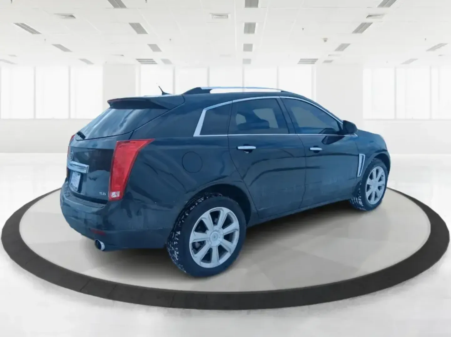2014 Cadillac SRX Performance Collection (3GYFNCE38ES) with an 3.6L V-6 gasoline direct injection engine, 6-Speed Automatic transmission, located at 1099 N County Rd 25A , Troy, OH, 45373, (937) 908-9800, 40.057079, -84.212883 - **Experience Luxury and Versatility with the 2014 Cadillac SRX Performance Collection at Advantage Car and Credit - Riverside!**<br /> <br /> Are you in search of a vehicle that accommodates both your daily commutes and weekend adventures while ensuring you travel in style? Look no further than the - Photo#2