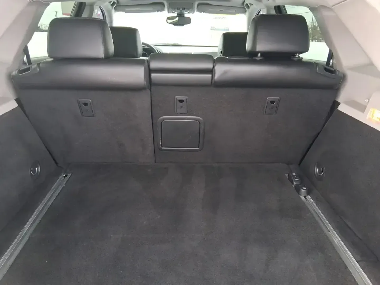 2014 Cadillac SRX Performance Collection (3GYFNCE38ES) with an 3.6L V-6 gasoline direct injection engine, 6-Speed Automatic transmission, located at 1099 N County Rd 25A , Troy, OH, 45373, (937) 908-9800, 40.057079, -84.212883 - **Experience Luxury and Versatility with the 2014 Cadillac SRX Performance Collection at Advantage Car and Credit - Riverside!**<br /> <br /> Are you in search of a vehicle that accommodates both your daily commutes and weekend adventures while ensuring you travel in style? Look no further than the - Photo#12