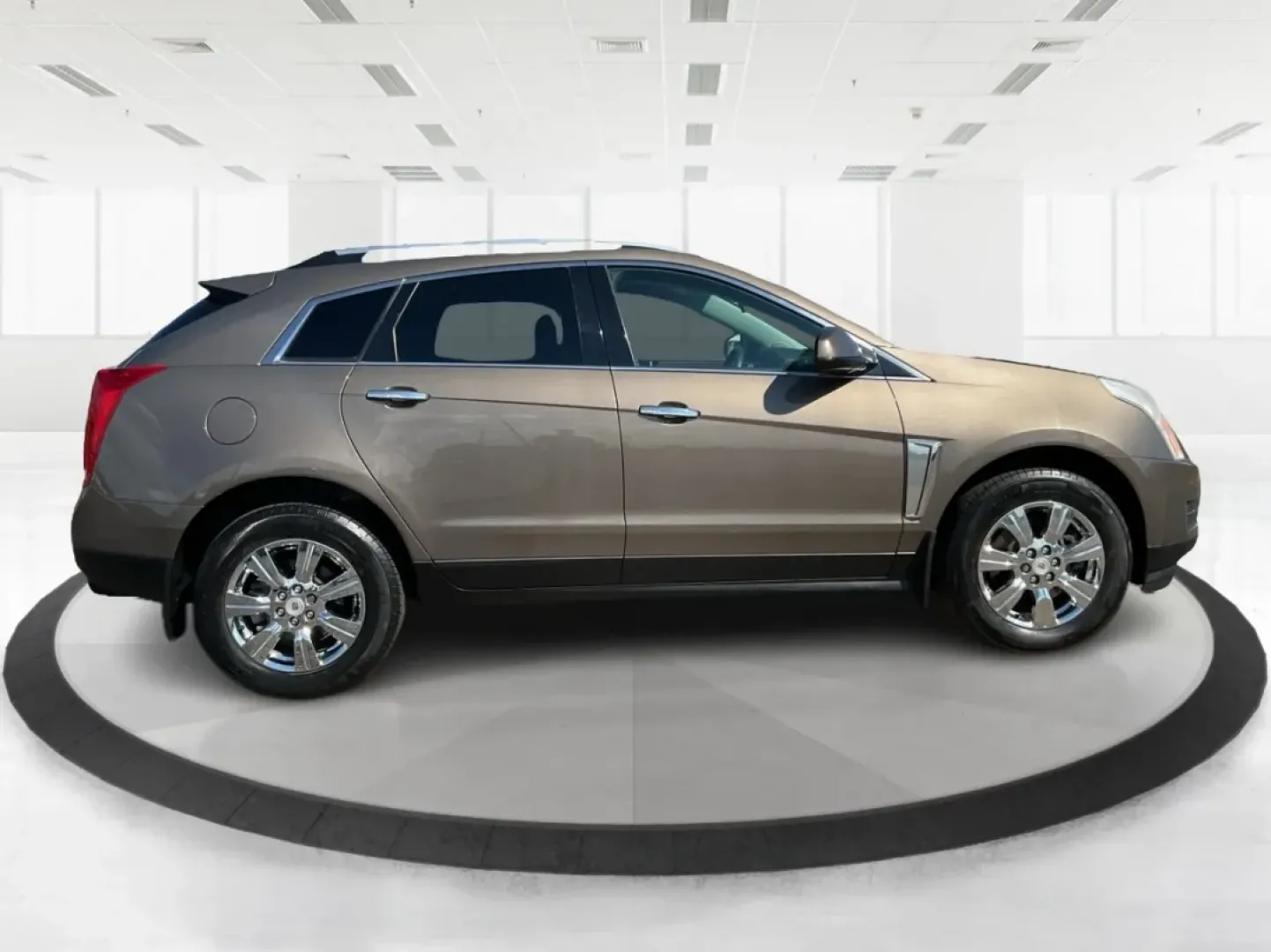 2014 Cadillac SRX Luxury Collection (3GYFNBE30ES) with an 3.6L V-6 gasoline direct injection engine, located at 8750 N County Rd 25A, Piqua, OH, 45356, (937) 908-9800, 40.164391, -84.232513 - ### Experience Luxury and Versatility with the 2014 Cadillac SRX Luxury Collection at Advantage Car and Credit - Fairborn!<br /> <br /> Are you in search of the perfect vehicle to elevate your lifestyle? Whether you're a growing family needing a spacious ride, a commuter looking for comfort during l - Photo#1
