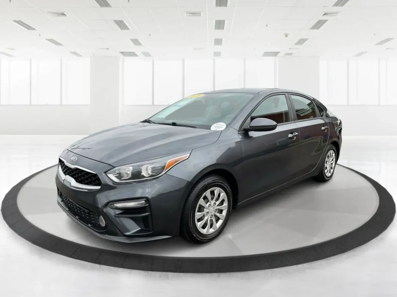 2021 Kia Forte FE (3KPF24AD5ME) with an 2L I-4 DOHC engine, located at 8750 N County Rd 25A, Piqua, OH, 45356, (937) 908-9800, 40.164391, -84.232513 - **Discover Your Next Adventure with the 2021 Kia Forte at Advantage Car and Credit!**<br /> <br /> Are you in the market for a reliable sedan that effortlessly combines style and functionality? Look no further than our stunning 2021 Kia Forte, available now at Advantage Car and Credit in Fairborn, O - Photo#8