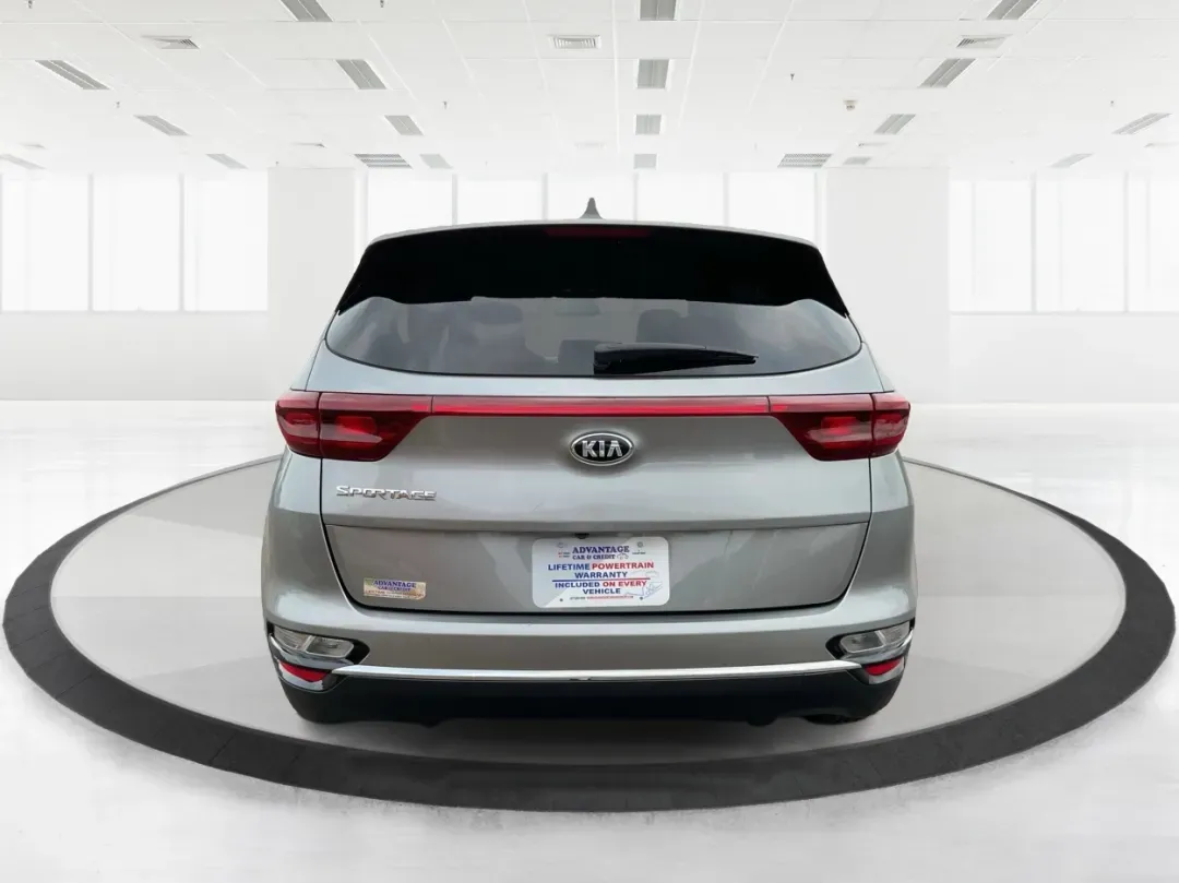 2020 Kia Sportage LX (KNDPMCAC7L7) with an Theta II 2.4L I-4 gasoline direct injection engine, located at 1951 S Dayton Lakeview Rd., New Carlisle, OH, 45344, (937) 908-9800, 39.890999, -84.050255 - **Adventure Awaits with the 2020 Kia Sportage LX Your Perfect Crossover Companion!**<br /> <br /> Are you ready to elevate your daily commutes or embark on unforgettable road trips with your family? Look no further! At Advantage Car and Credit in Fairborn, OH, we proudly present this stylish 2020 K - Photo#3