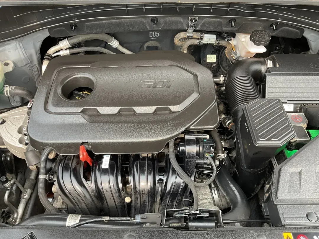 2020 Kia Sportage LX (KNDPMCAC7L7) with an Theta II 2.4L I-4 gasoline direct injection engine, located at 1951 S Dayton Lakeview Rd., New Carlisle, OH, 45344, (937) 908-9800, 39.890999, -84.050255 - **Adventure Awaits with the 2020 Kia Sportage LX Your Perfect Crossover Companion!**<br /> <br /> Are you ready to elevate your daily commutes or embark on unforgettable road trips with your family? Look no further! At Advantage Car and Credit in Fairborn, OH, we proudly present this stylish 2020 K - Photo#11