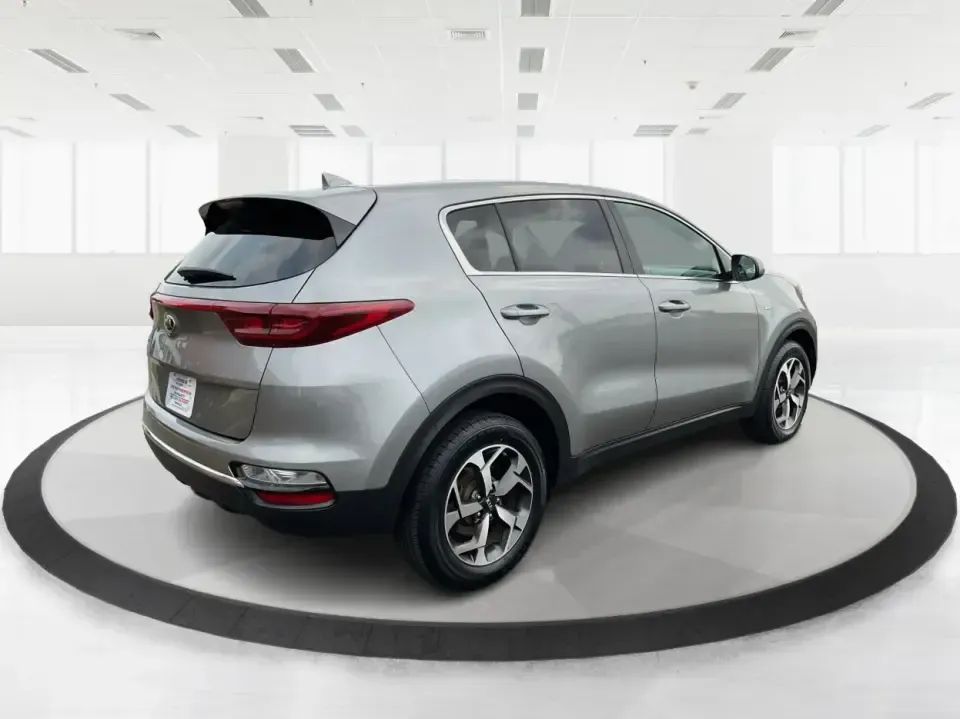 2020 Kia Sportage LX AWD (KNDPMCAC7L7) with an 2.4L V6 DOHC 24V engine, 6A transmission, located at 1230 East Main St, Xenia, OH, 45385, (937) 908-9800, 39.688026, -83.910172 - Pack up the kids, load the gear, and point the hood toward the next weekend escape-this 2020 Kia Sportage LX in Steel Gray is built for the everyday hustle in Xenia and the spontaneous road trips out toward Caesar Creek and beyond. With a comfortable crossover layout, confident AWD capability, and p- Photo#2
