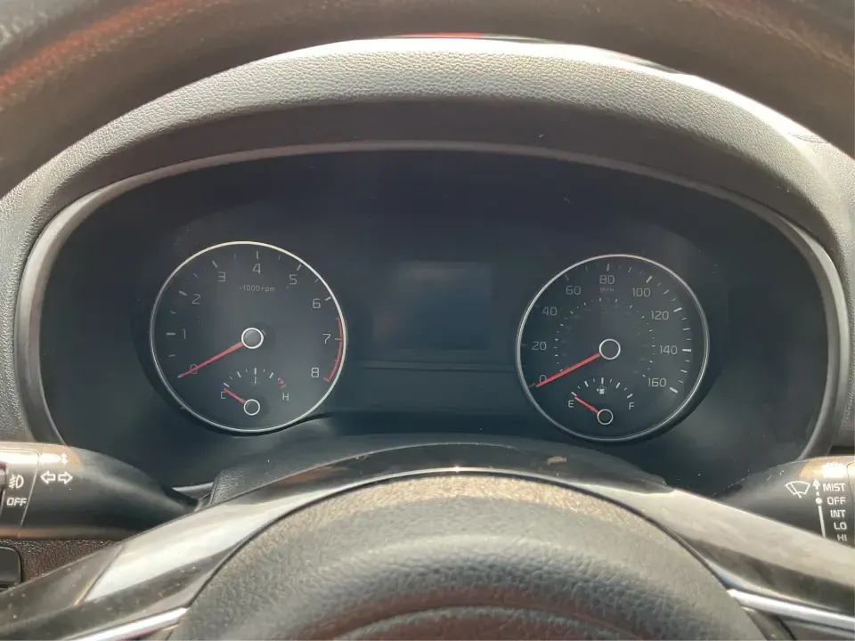 2020 Kia Sportage LX AWD (KNDPMCAC7L7) with an 2.4L V6 DOHC 24V engine, 6A transmission, located at 1230 East Main St, Xenia, OH, 45385, (937) 908-9800, 39.688026, -83.910172 - Pack up the kids, load the gear, and point the hood toward the next weekend escape-this 2020 Kia Sportage LX in Steel Gray is built for the everyday hustle in Xenia and the spontaneous road trips out toward Caesar Creek and beyond. With a comfortable crossover layout, confident AWD capability, and p- Photo#15