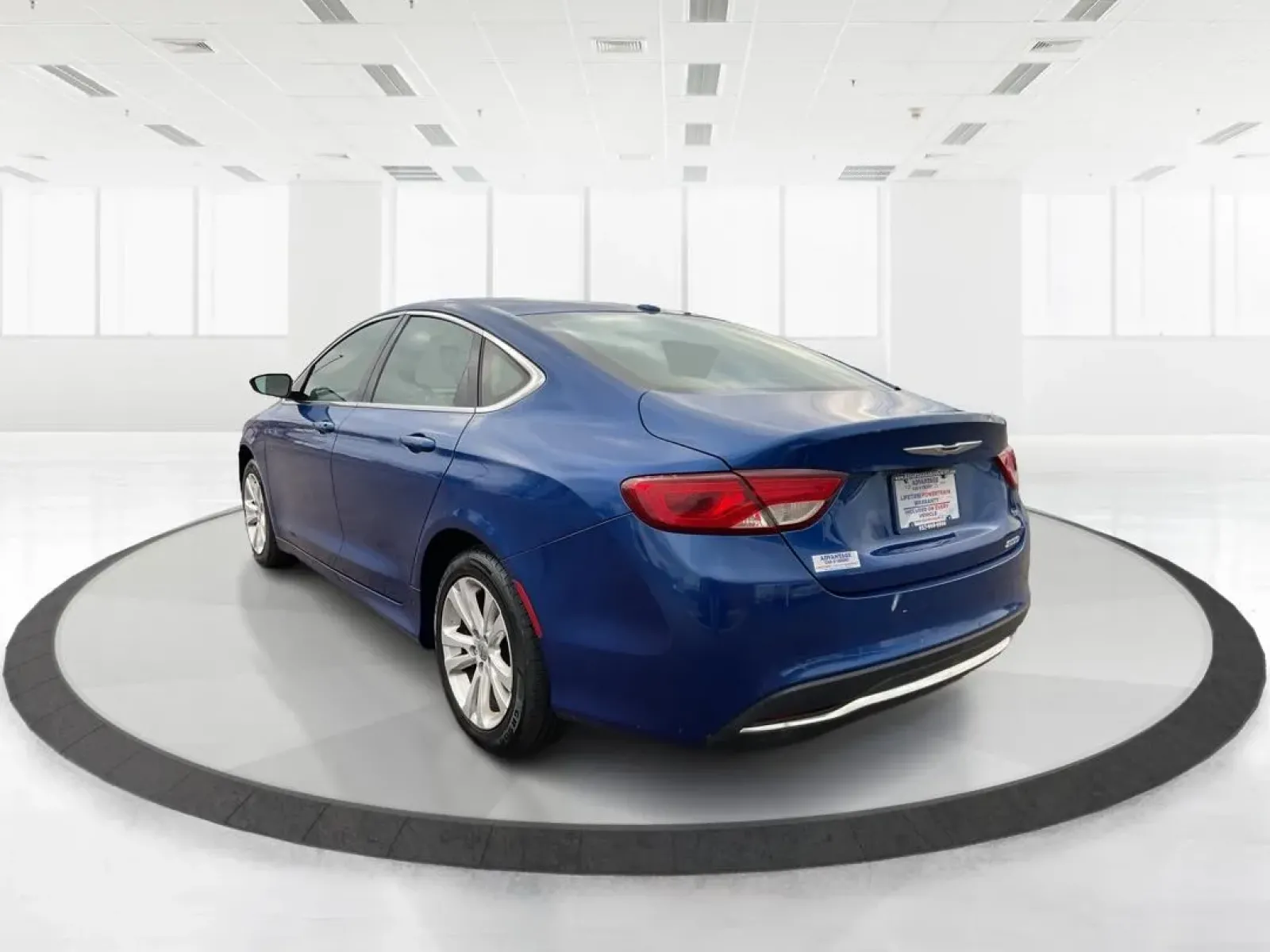 2015 Chrysler 200 Limited (1C3CCCAB9FN) with an 3.6L V-6 DOHC engine, located at 4508 South Dixie Dr, Moraine, OH, 45439, (937) 908-9800, 39.689976, -84.218452 - **Experience Comfort and Style with the 2015 Chrysler 200 Limited at Advantage Car and Credit**<br /> <br /> Are you in the market for a dependable sedan that suits both your daily commute and weekend adventures? Look no further! The 2015 Chrysler 200 Limited is the perfect blend of style, performan - Photo#4