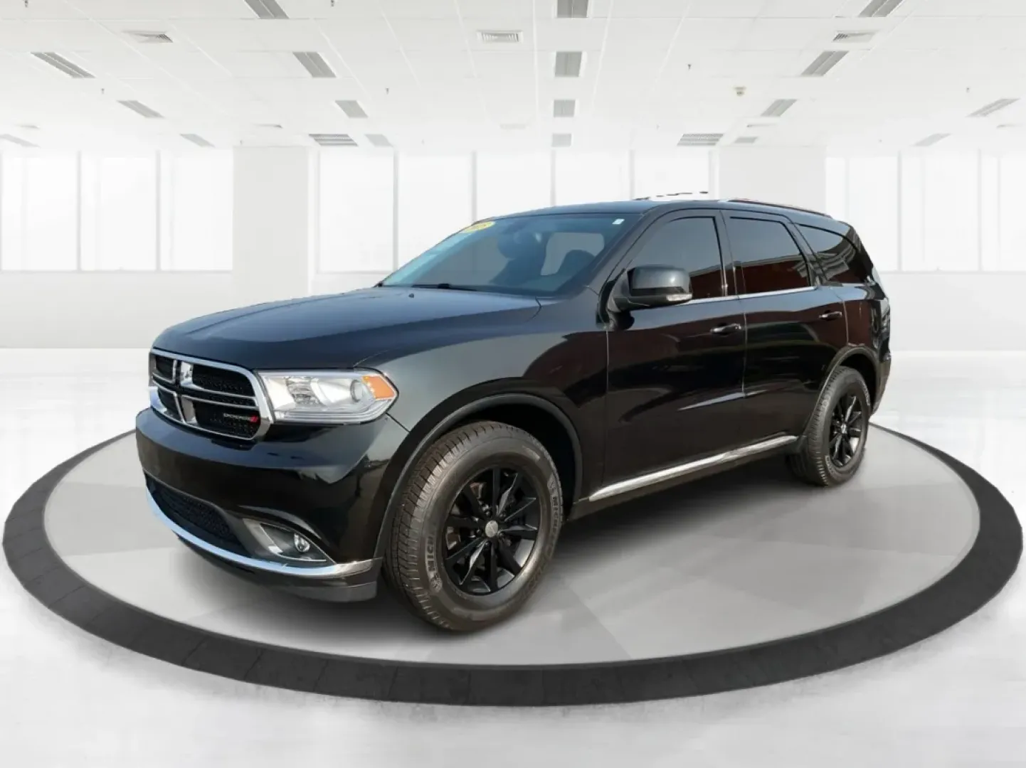 2015 Dodge Durango Limited (1C4RDJDGXFC) with an Other engine, located at 880 E. National Road, Vandalia, OH, 45377, (937) 908-9800, 39.891918, -84.183594 - **Discover Adventure with the 2015 Dodge Durango Limited at Advantage Car and Credit in New Carlisle, OH!**<br /> <br /> Are you on the lookout for a versatile SUV that can handle weekend adventures, family outings, or daily commutes? Look no further! The 2015 Dodge Durango Limited is designed for t - Photo#8