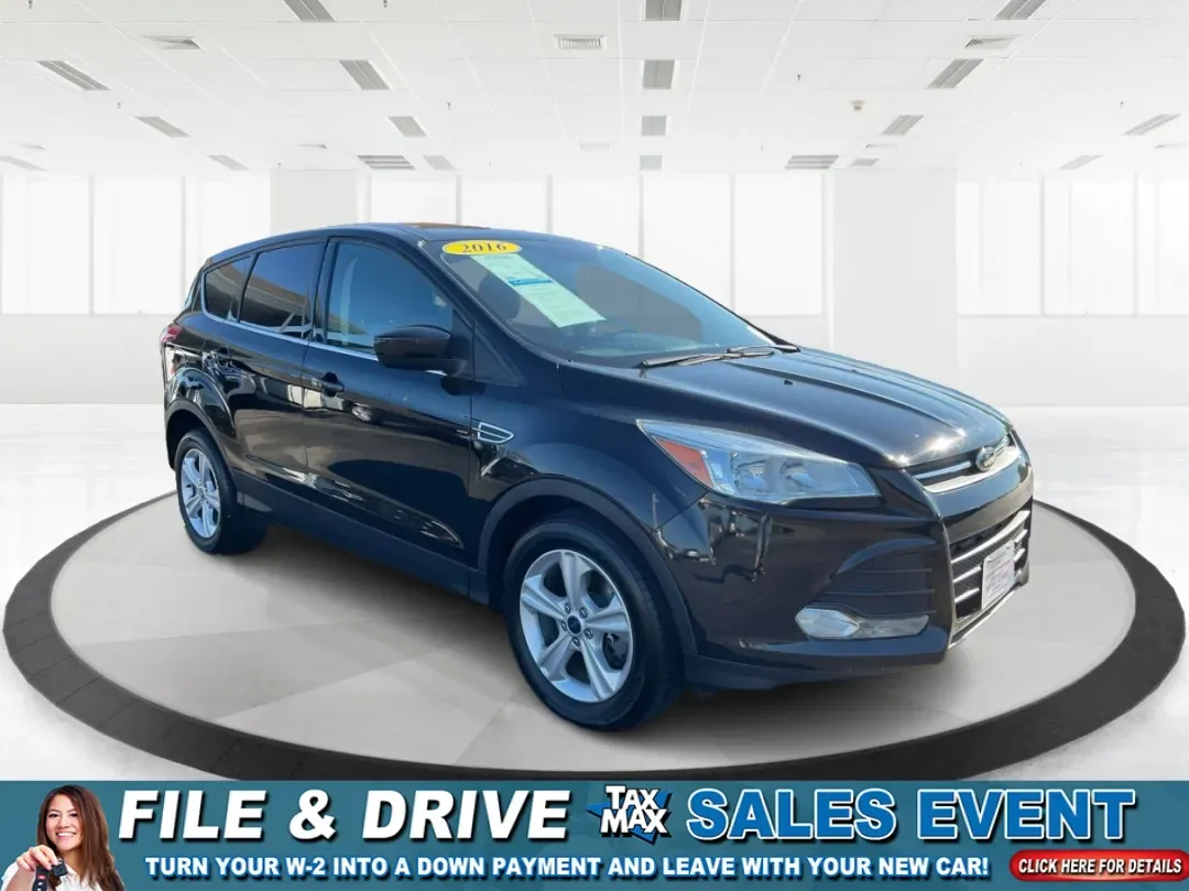 2016 Ford Escape SE (1FMCU9G92GU) with an Other engine, located at 1230 East Main St, Xenia, OH, 45385, (937) 908-9800, 39.688026, -83.910172 - **Adventure Awaits with the 2016 Ford Escape SE at Advantage Car and Credit - New Carlisle!**<br /> <br /> Are you ready to elevate your lifestyle with a vehicle that can handle both your daily commutes and weekend getaways? Look no further than this stunning 2016 Ford Escape SE, available now at Ad - Photo#0