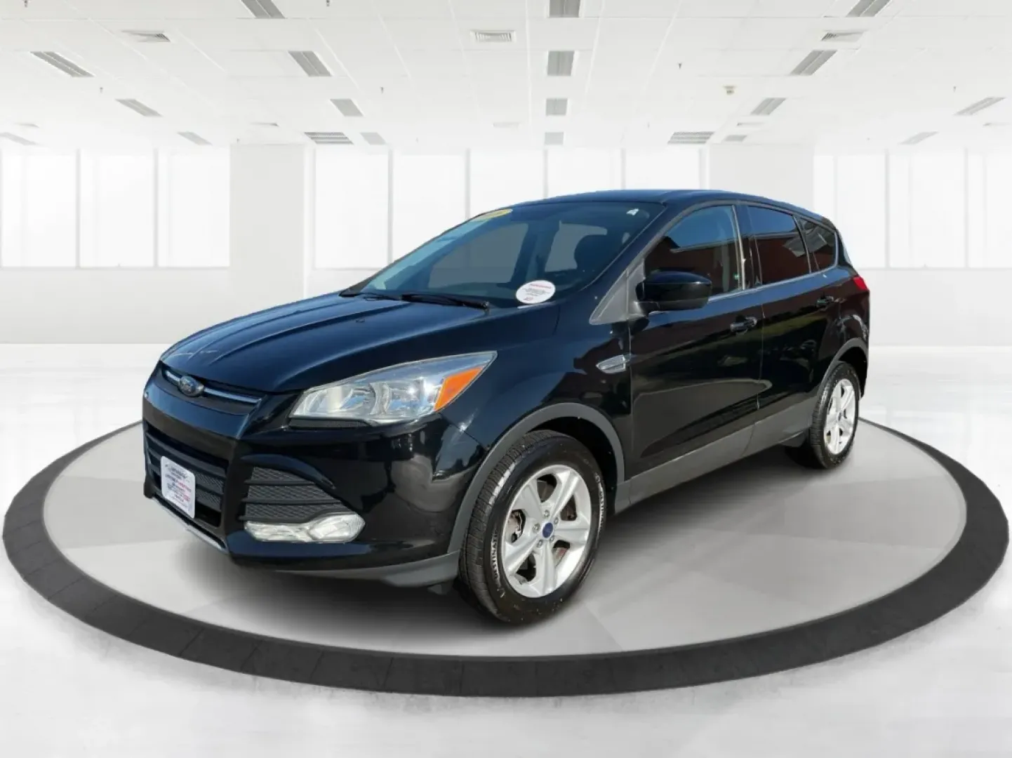 2016 Ford Escape SE (1FMCU9G92GU) with an Other engine, located at 1951 S Dayton Lakeview Rd., New Carlisle, OH, 45344, (937) 908-9800, 39.890999, -84.050255 - **Adventure Awaits with the 2016 Ford Escape SE at Advantage Car and Credit - New Carlisle!**<br /> <br /> Are you ready to elevate your lifestyle with a vehicle that can handle both your daily commutes and weekend getaways? Look no further than this stunning 2016 Ford Escape SE, available now at Ad - Photo#8