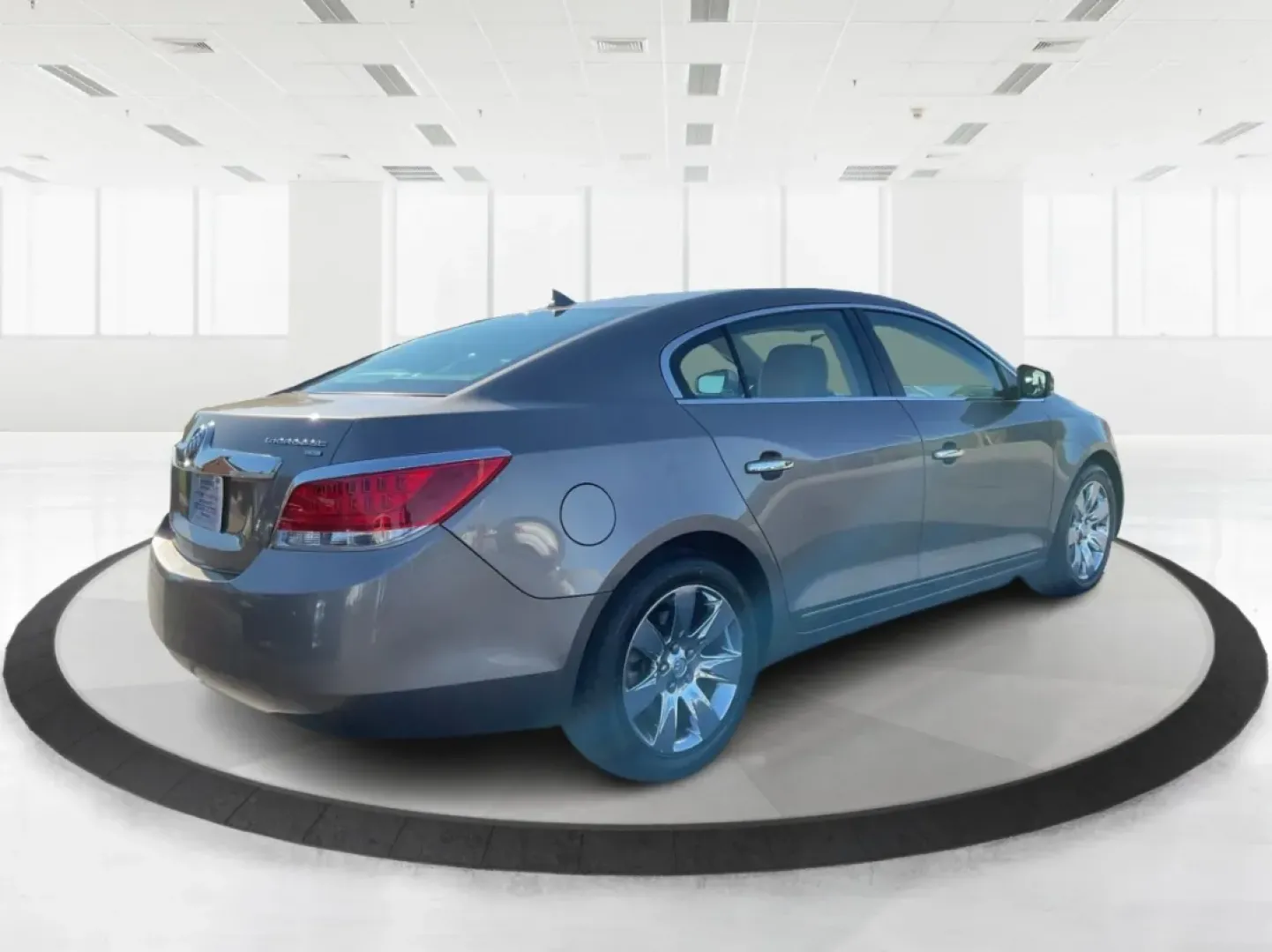 2010 Buick LaCrosse CXL (1G4GC5EG5AF) with an Ecotec 3L V-6 gasoline direct injection engine, located at 1184 Kauffman Ave, Fairborn, OH, 45324, (937) 908-9800, 39.807072, -84.030914 - **Experience Luxury and Comfort with the 2010 Buick LaCrosse CXL at Advantage Car and Credit - Fairborn!**<br /> <br /> Imagine gliding down the picturesque streets of Fairborn, OH, in a stylish sedan that combines luxury with practicality. Whether you're commuting to work, running errands around th - Photo#2